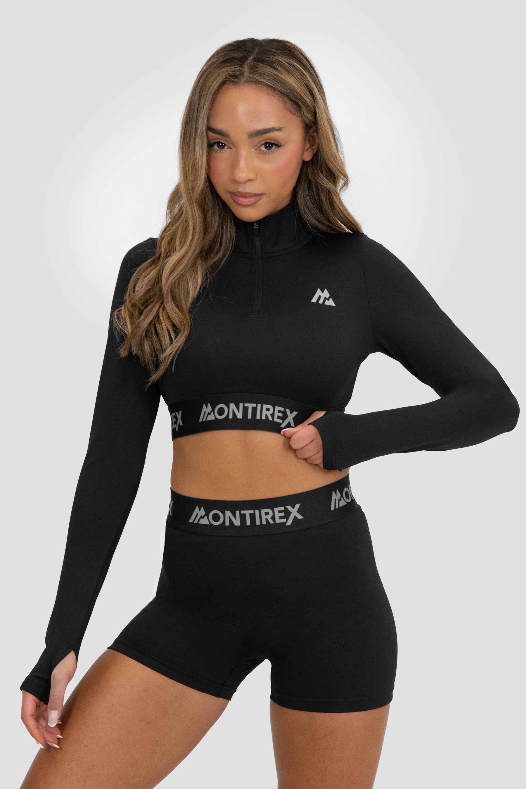 Icon 1/4 Zip Top - Black