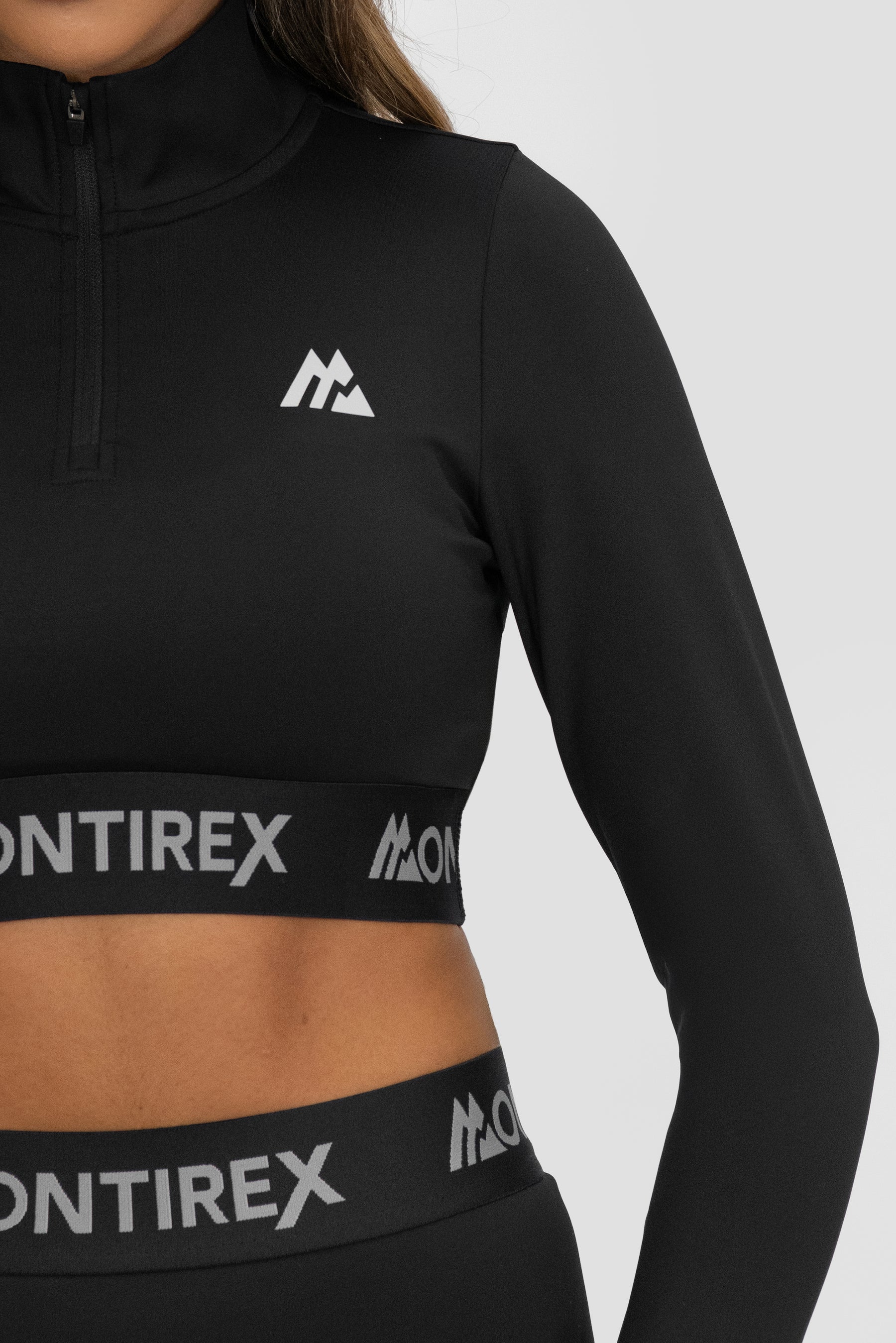 Icon 1/4 Zip Top - Black