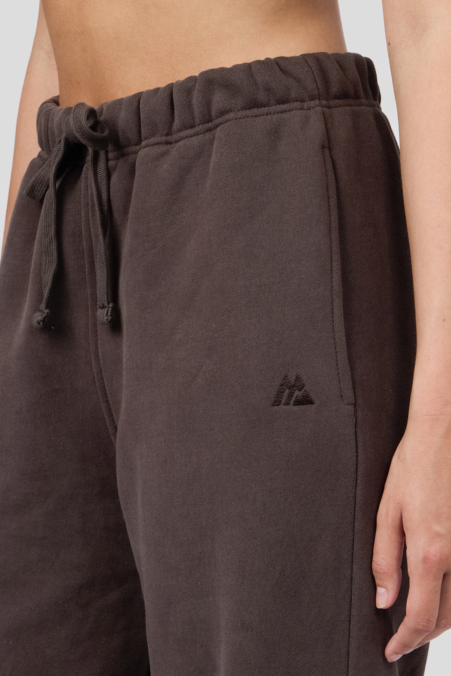 Form Fleece Wide Jogger - Cocoa 