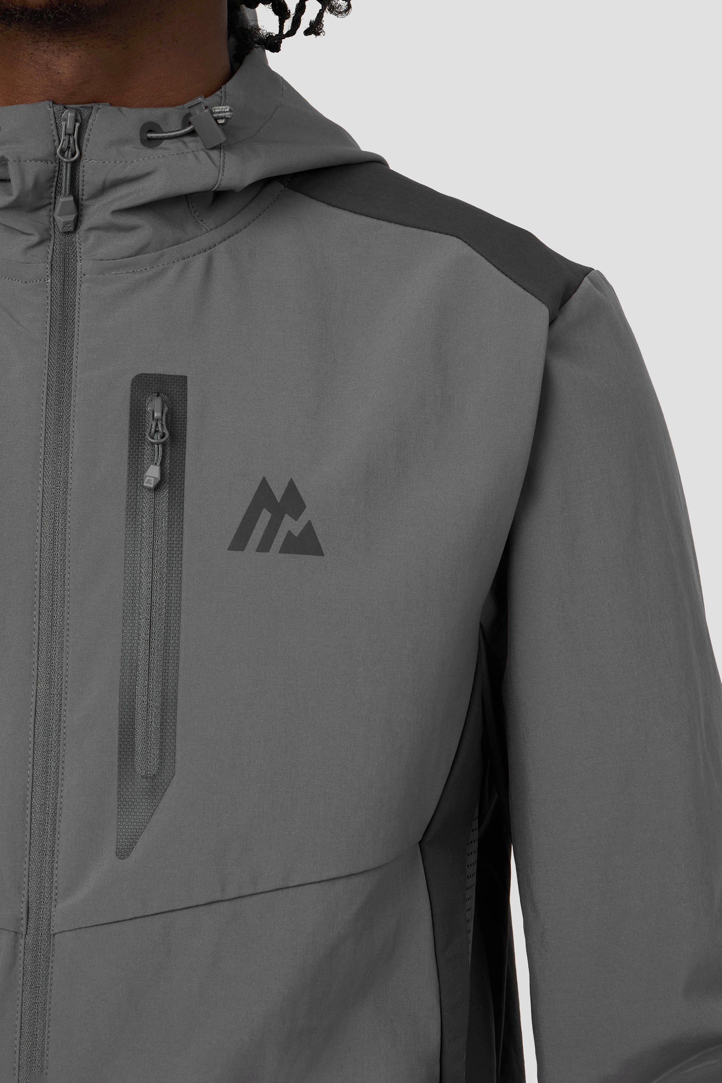 on Weather Jacket LUMOS M グレー Men's Weather Jacket Lumos | Grey | On United States