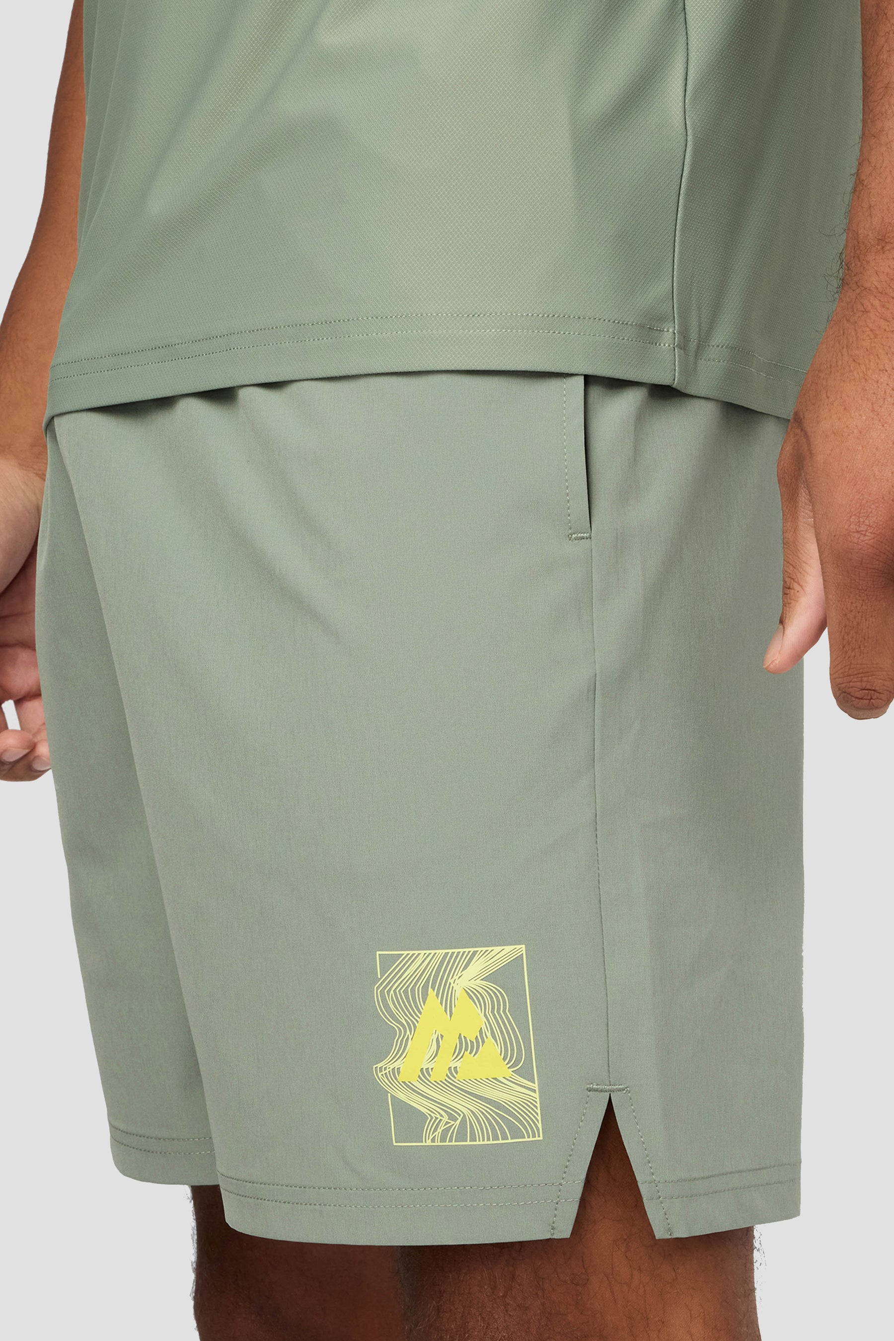 Frequency Short - Agave Green/Shadow Lime