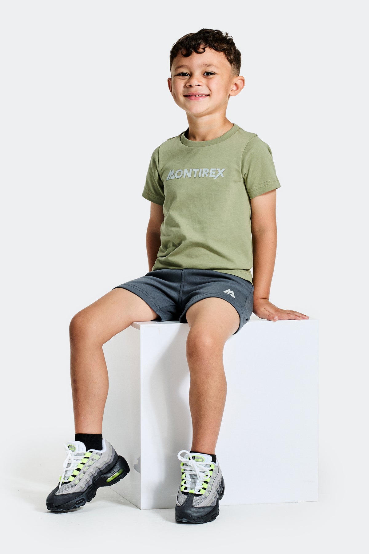 Infant Boys Explore T-Shirt/Short Set - Fleck/Slate Grey