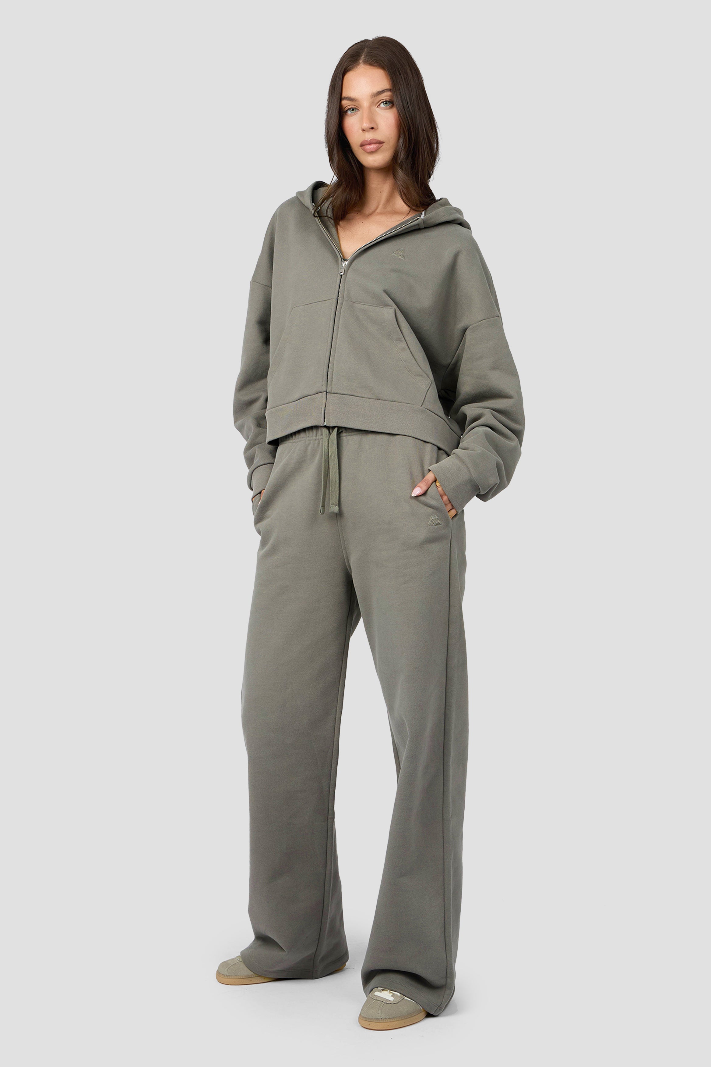 Form Wide Leg Jogger Dark Olive | Montirex Sportswear Gymwear