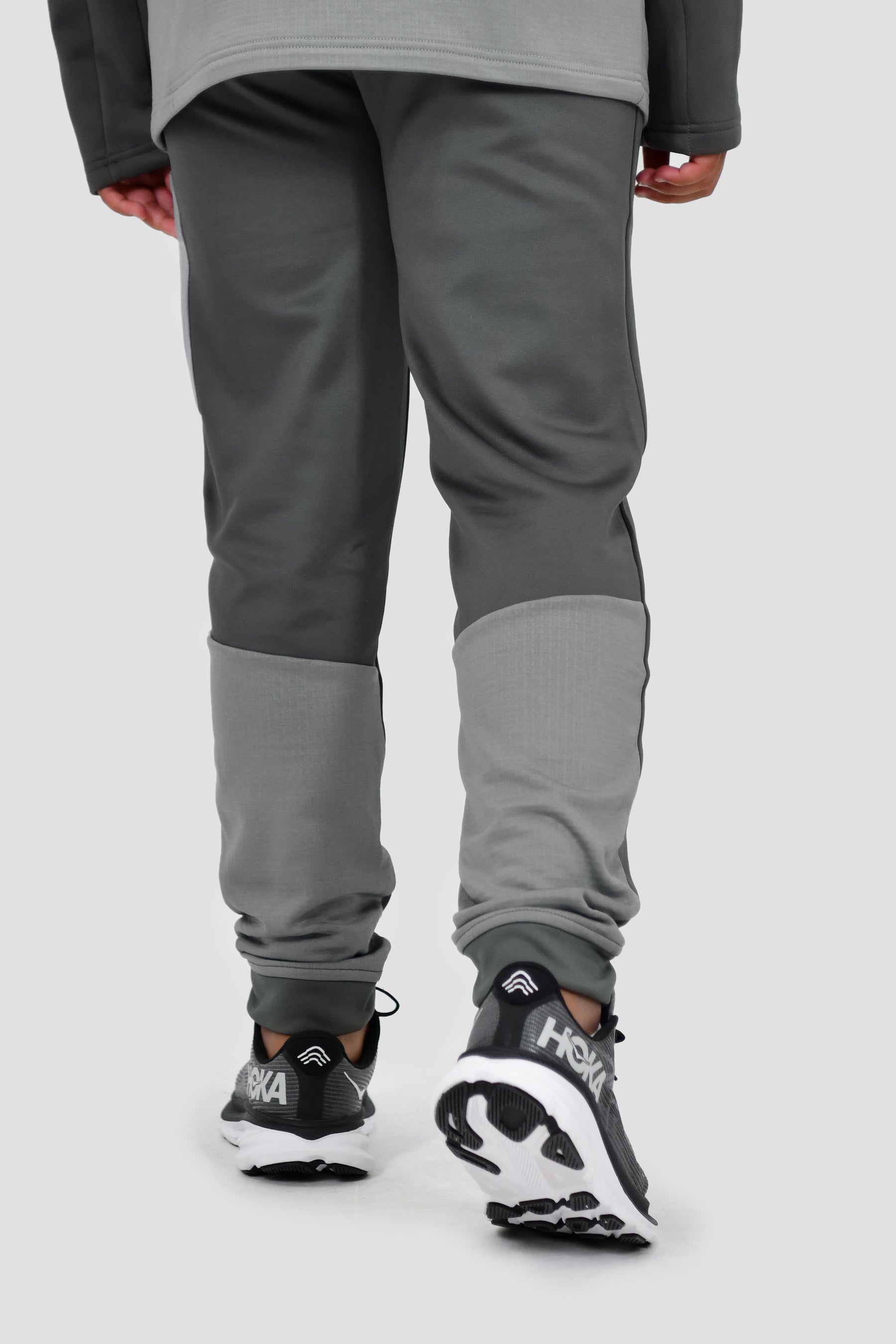 Longitude Gridded Poly Jogger - Cement Grey/Platinum Grey