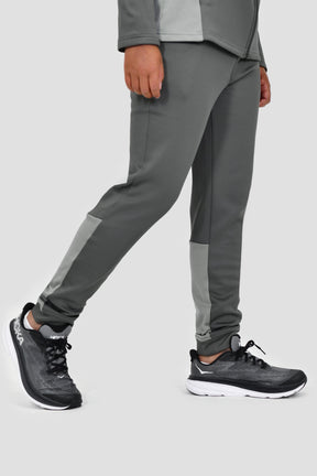 Longitude Gridded Poly Jogger - Cement Grey/Platinum Grey