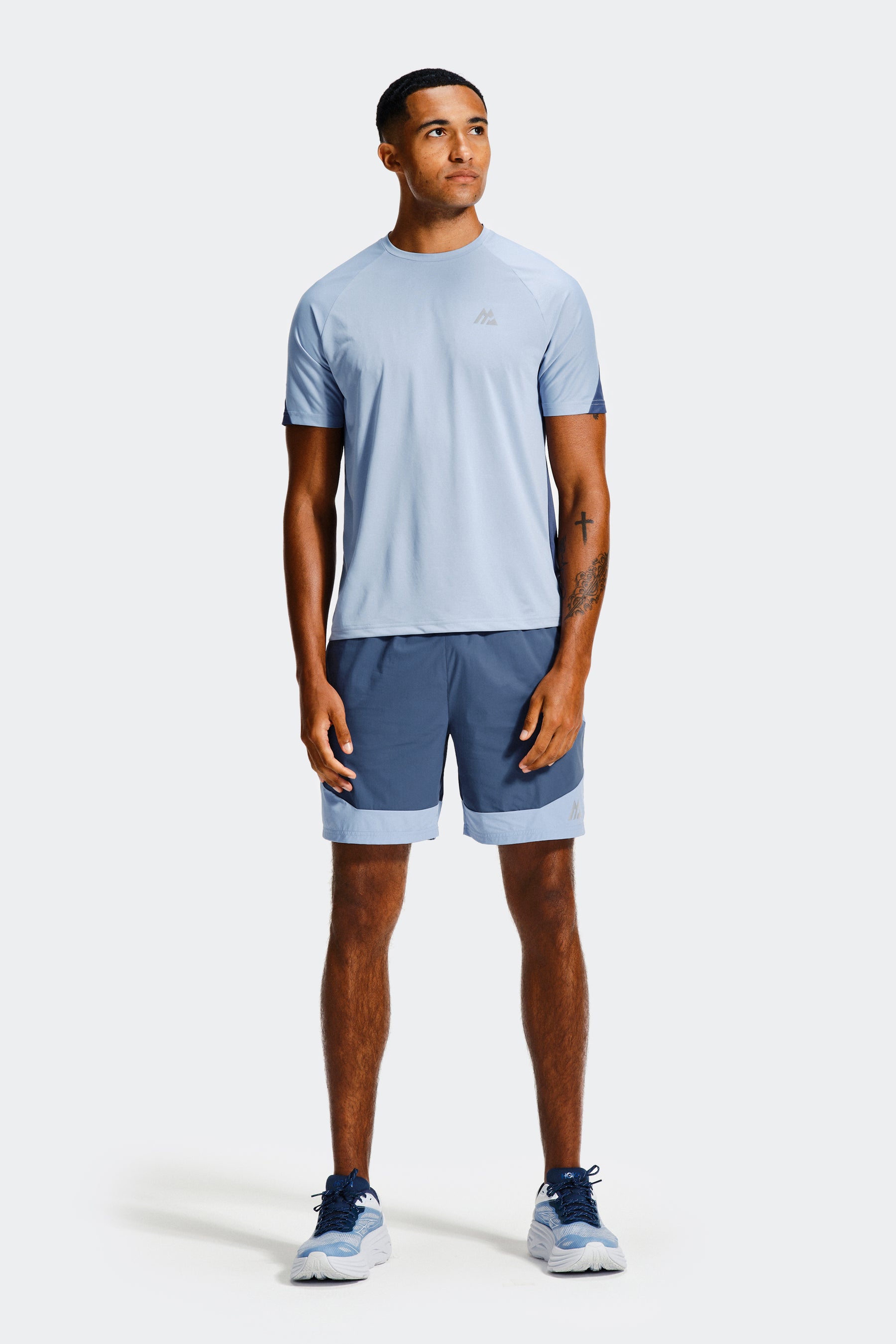 Syntra Short - Greyed Indigo/Cloudy Blue