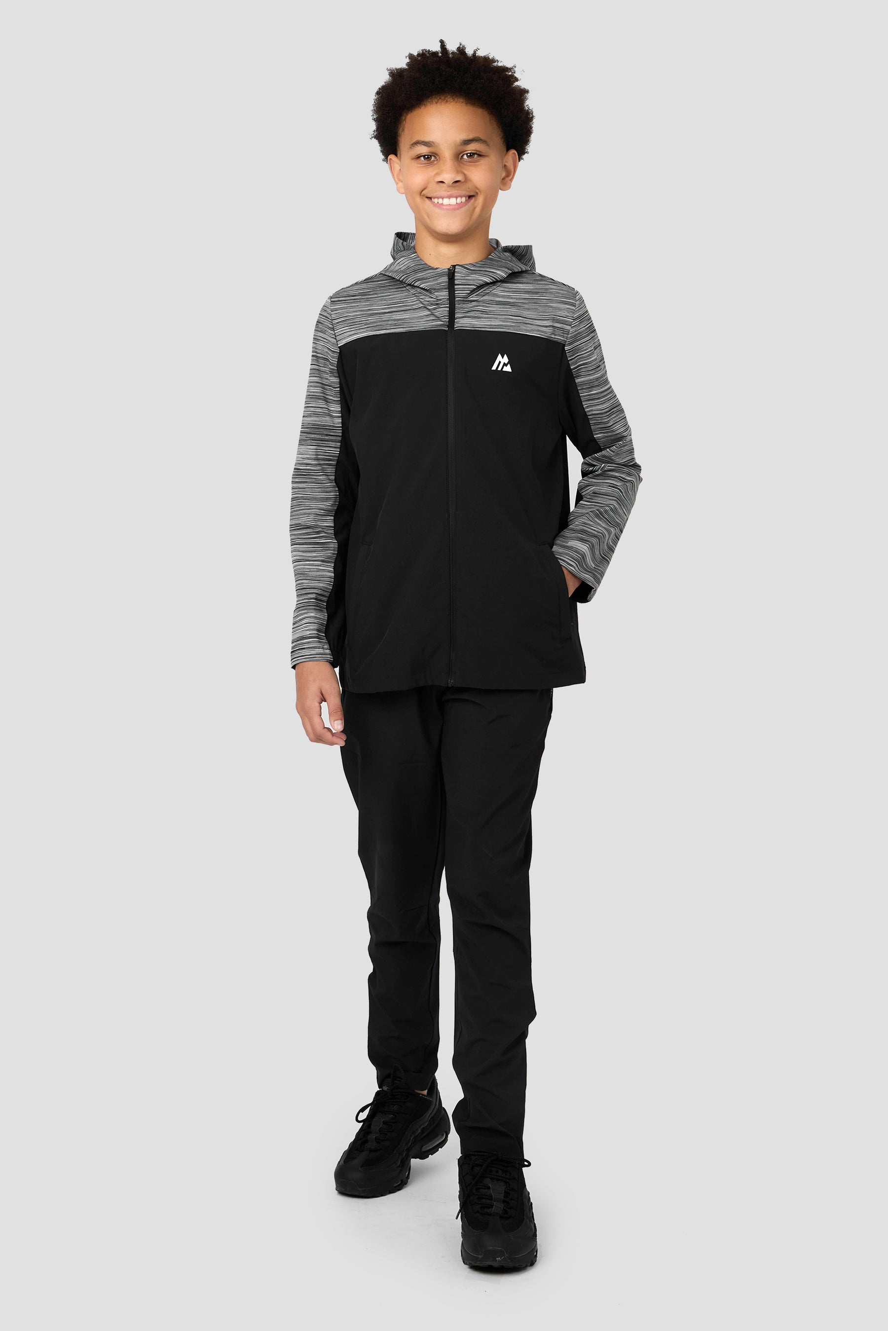 Boys Trail Windbreaker - Black/Platinum Grey/Cement Grey/White