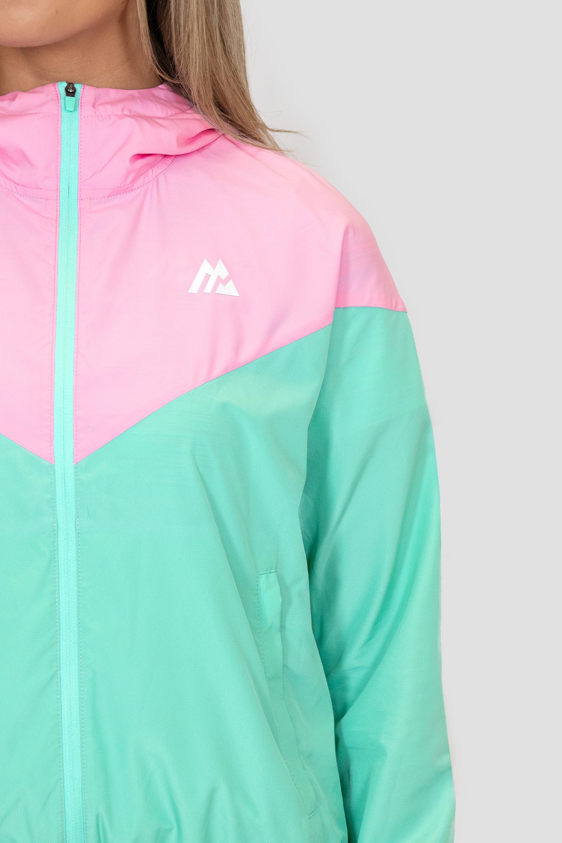 Women's Move Windbreaker - Pink Sugar/Fluorite