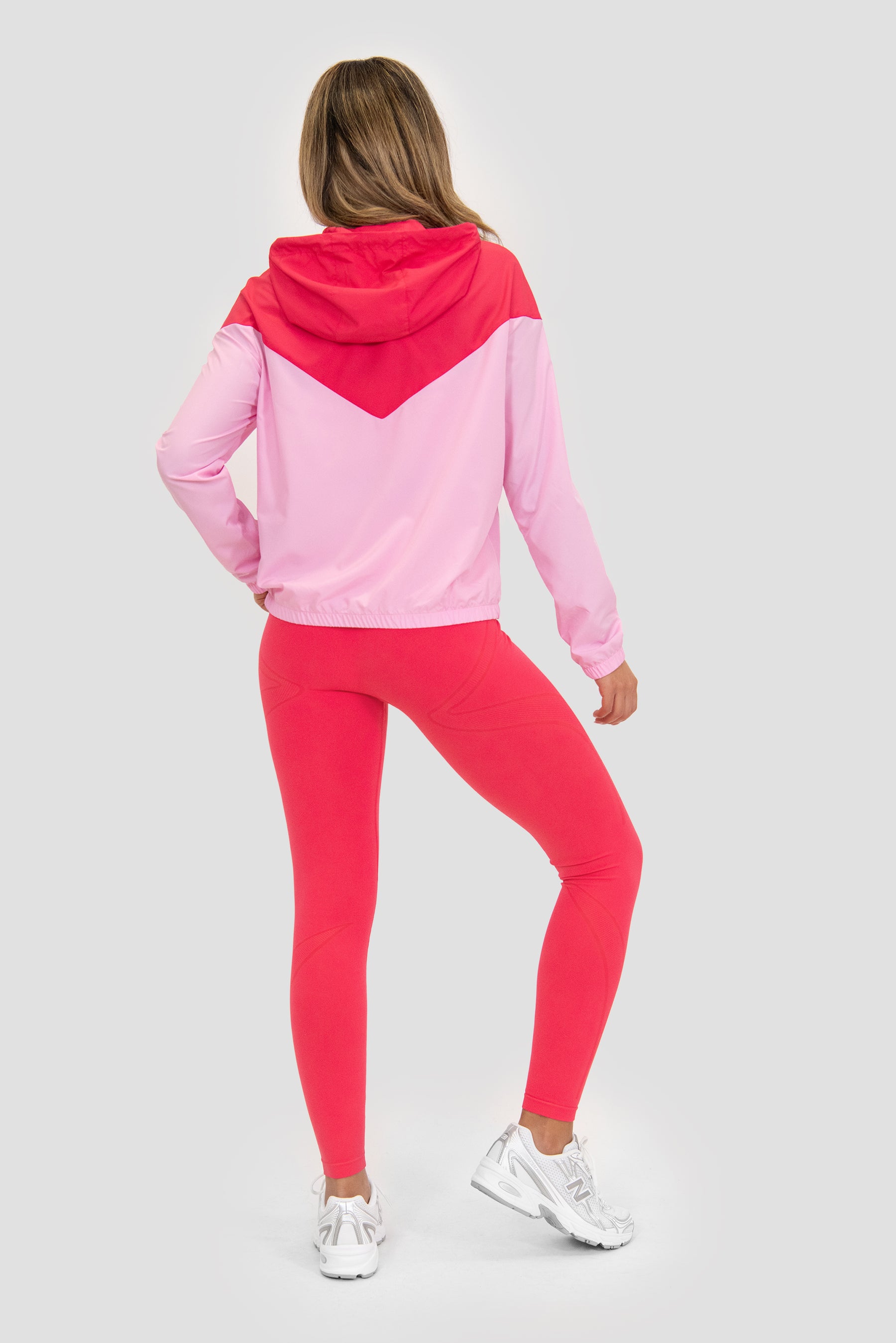 Women's Move Windbreaker - Strawberry Soda/Pink Sugar