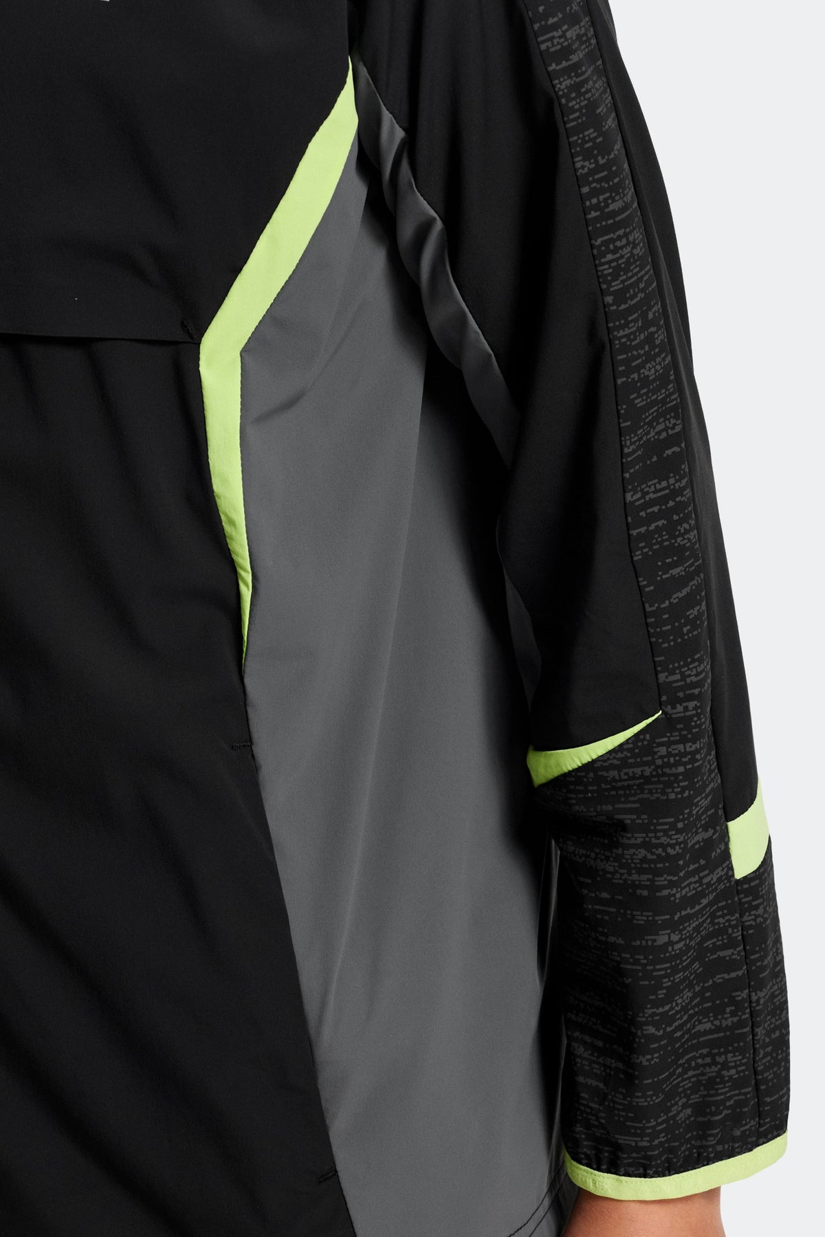 Zip pockets for secure storage.
