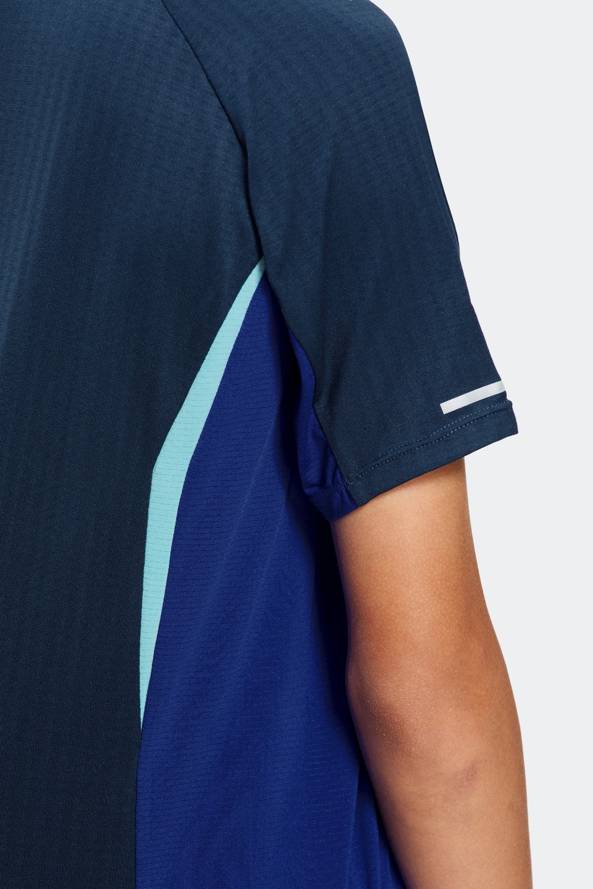 Cut and sew panelling design for a tailored fit.