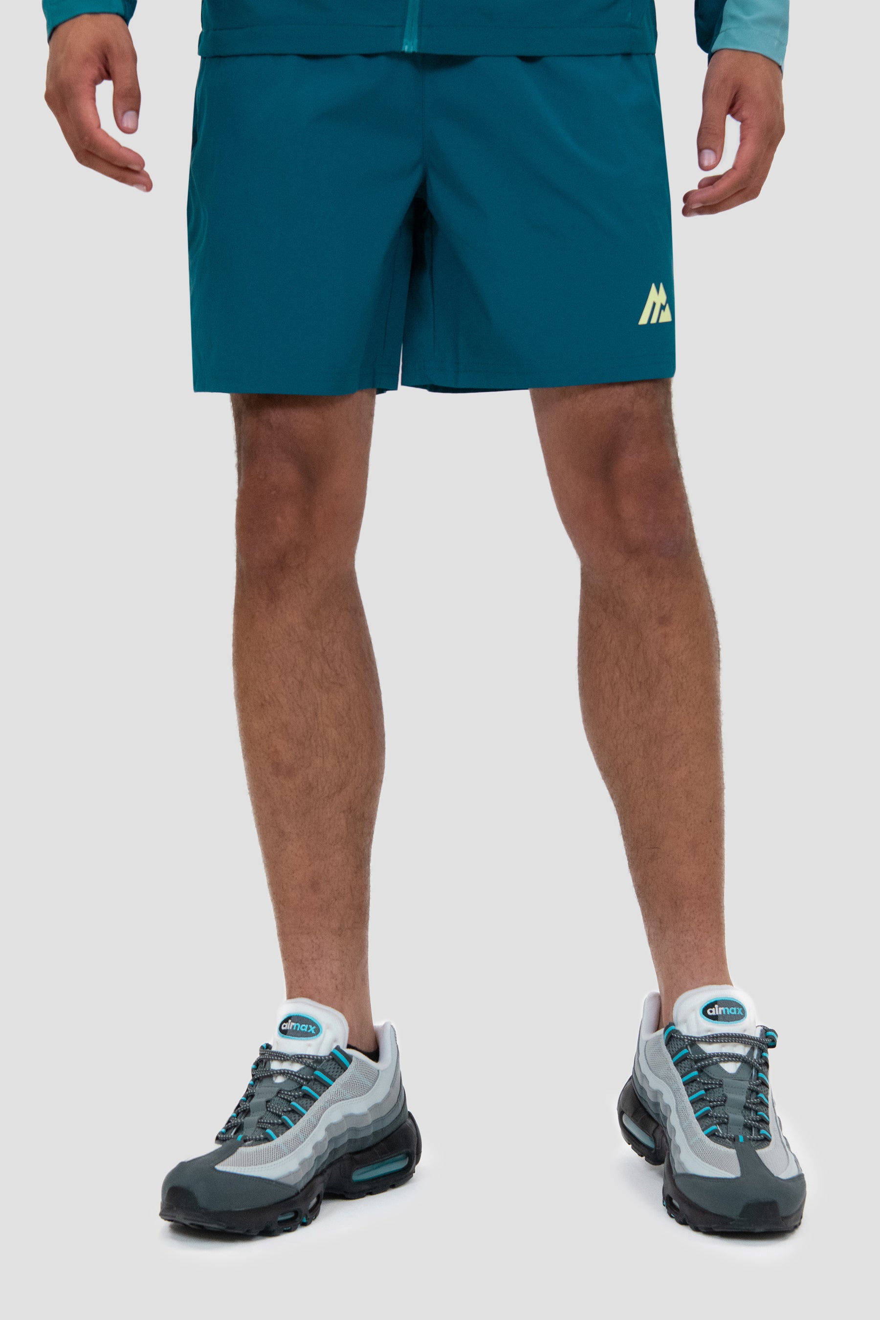 Men's MTX Run City Hong Kong Short - Abyssal/Acropora/Dry Smoke