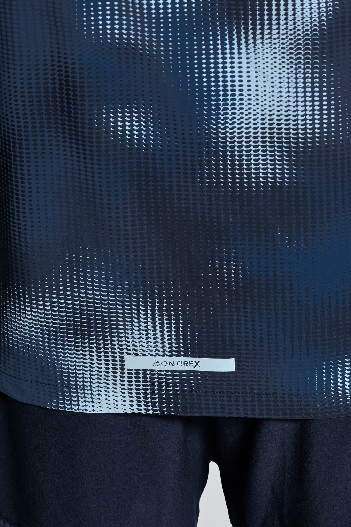 MTX Run Disperse Windbreaker - Midnight Blue