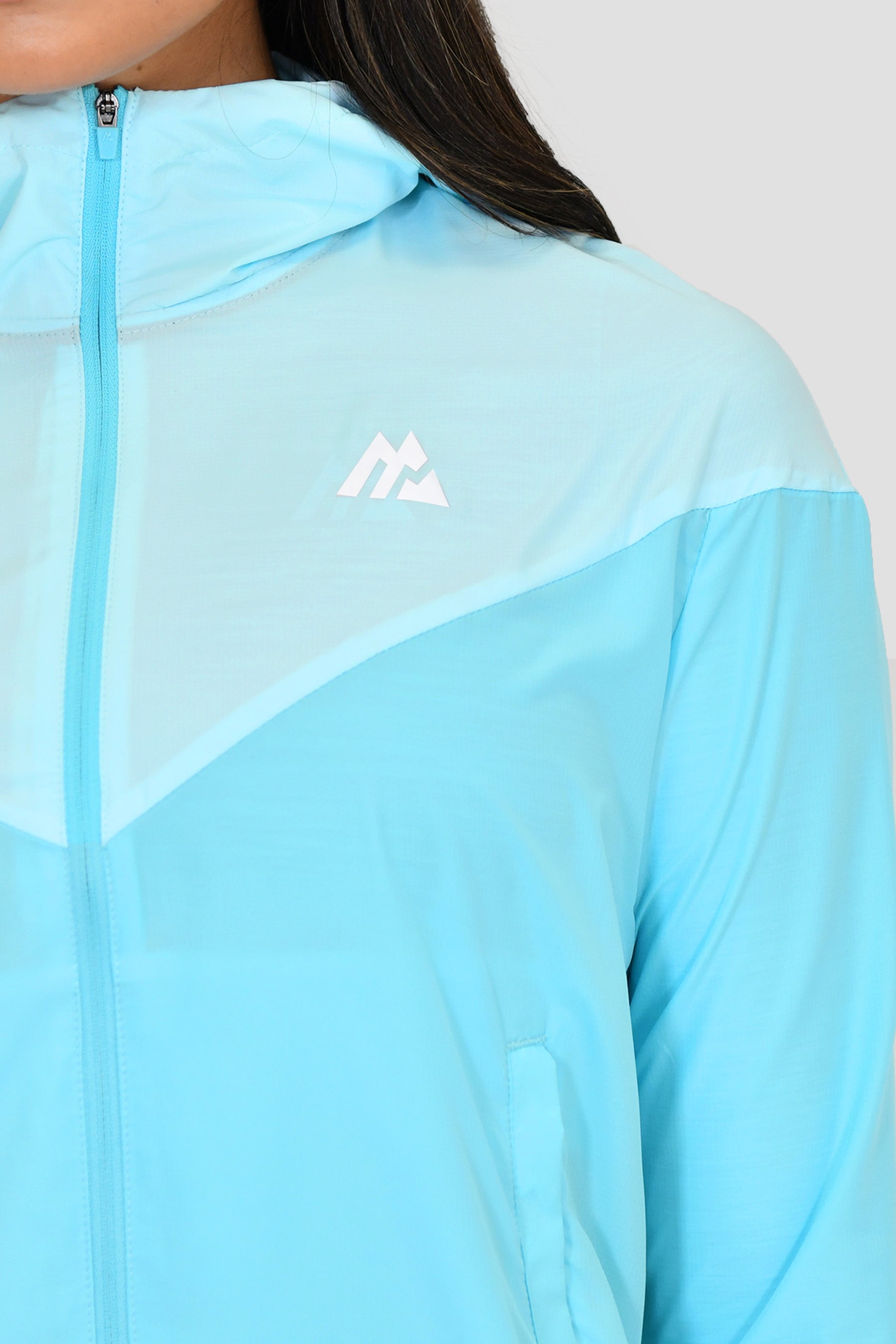 Move Windbreaker - Neon Sky/Blue Icing