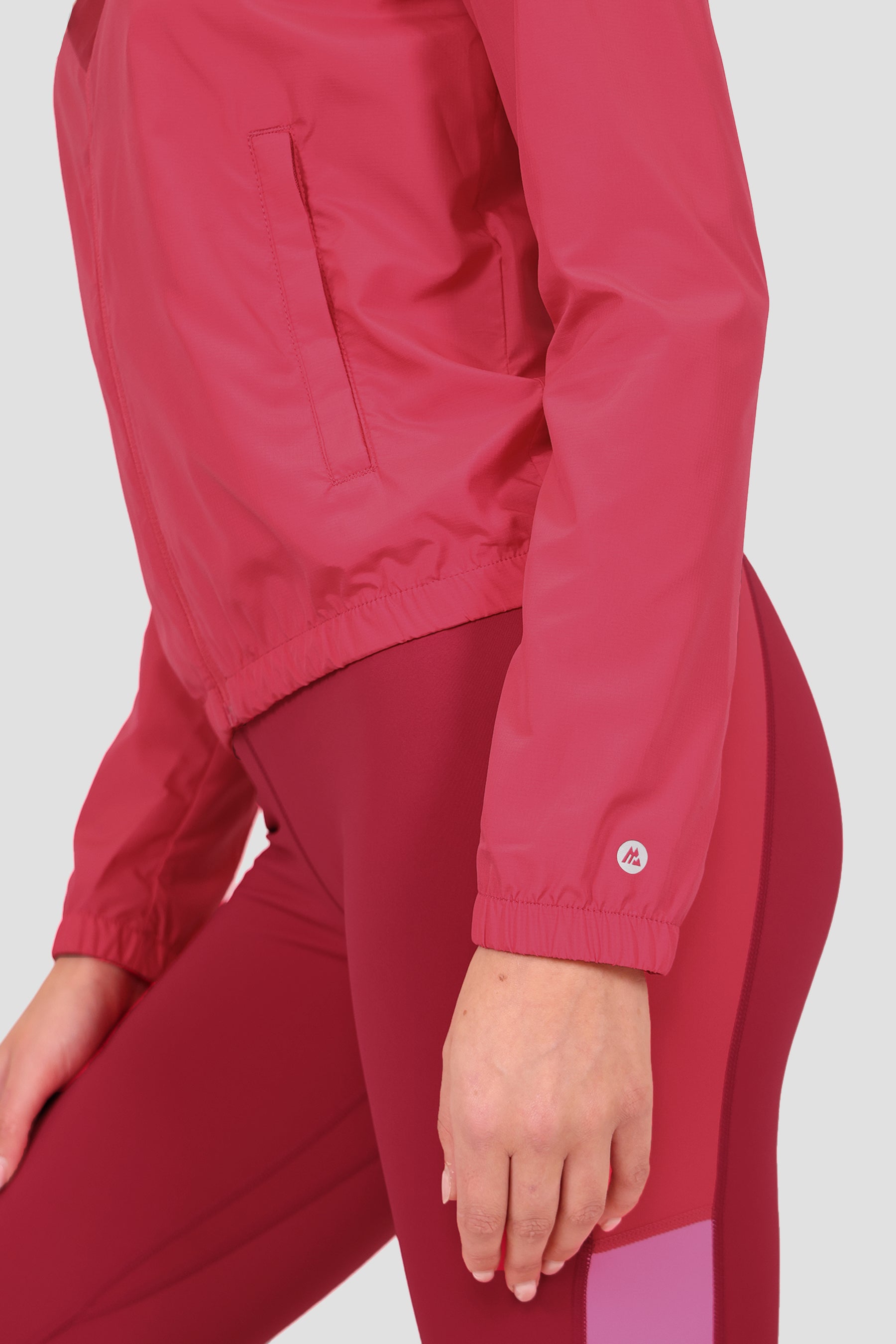 Move Windbreaker - Spiced Cherry/Hibiscus