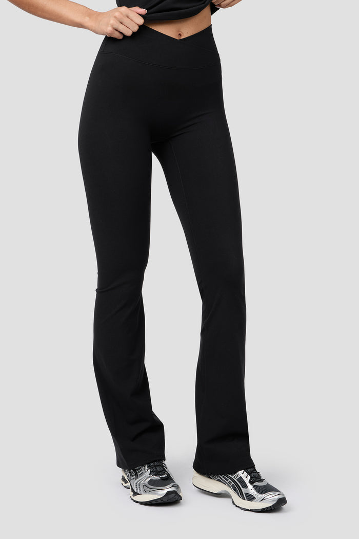 Powder Studio Legging - Black
