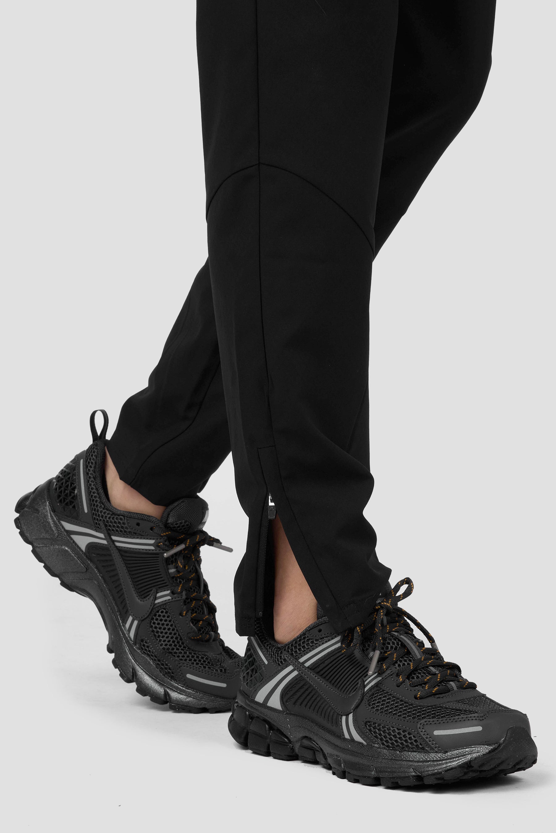 Boys Chase Pant - Black 