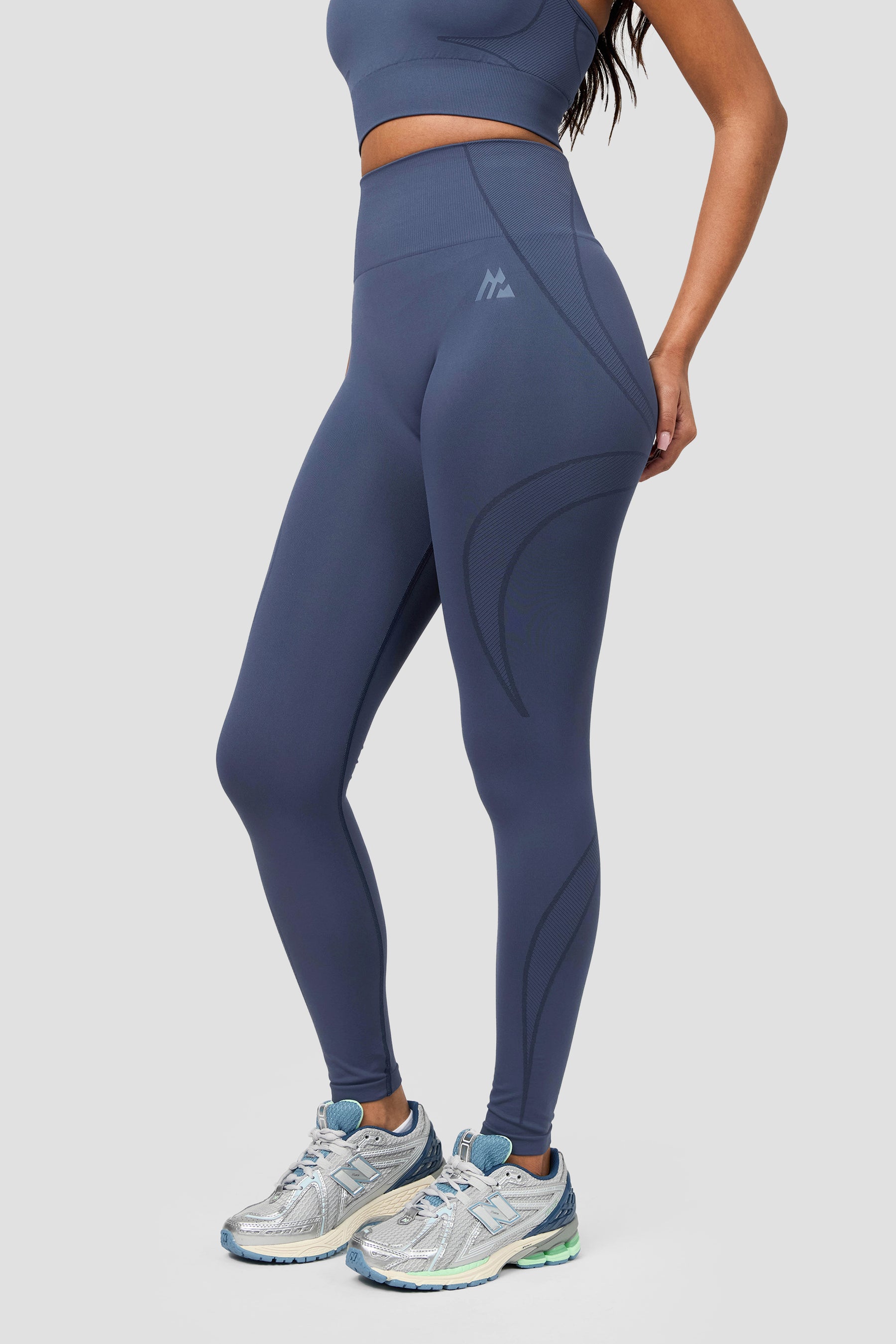 Evolve Seamless Legging - Greyed Indigo 