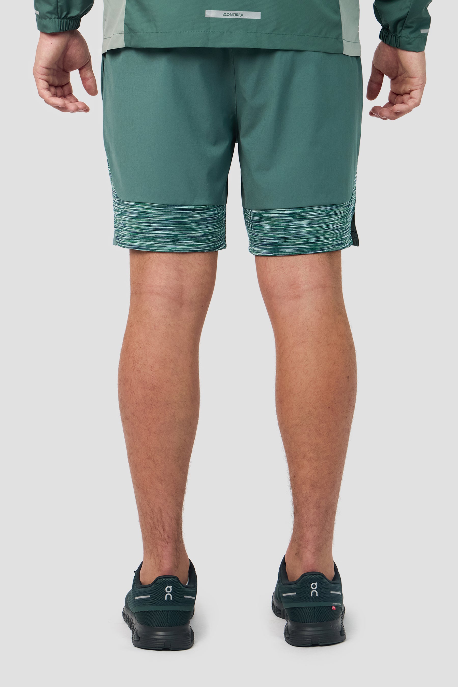 Trail Panel Short - Green/Blue