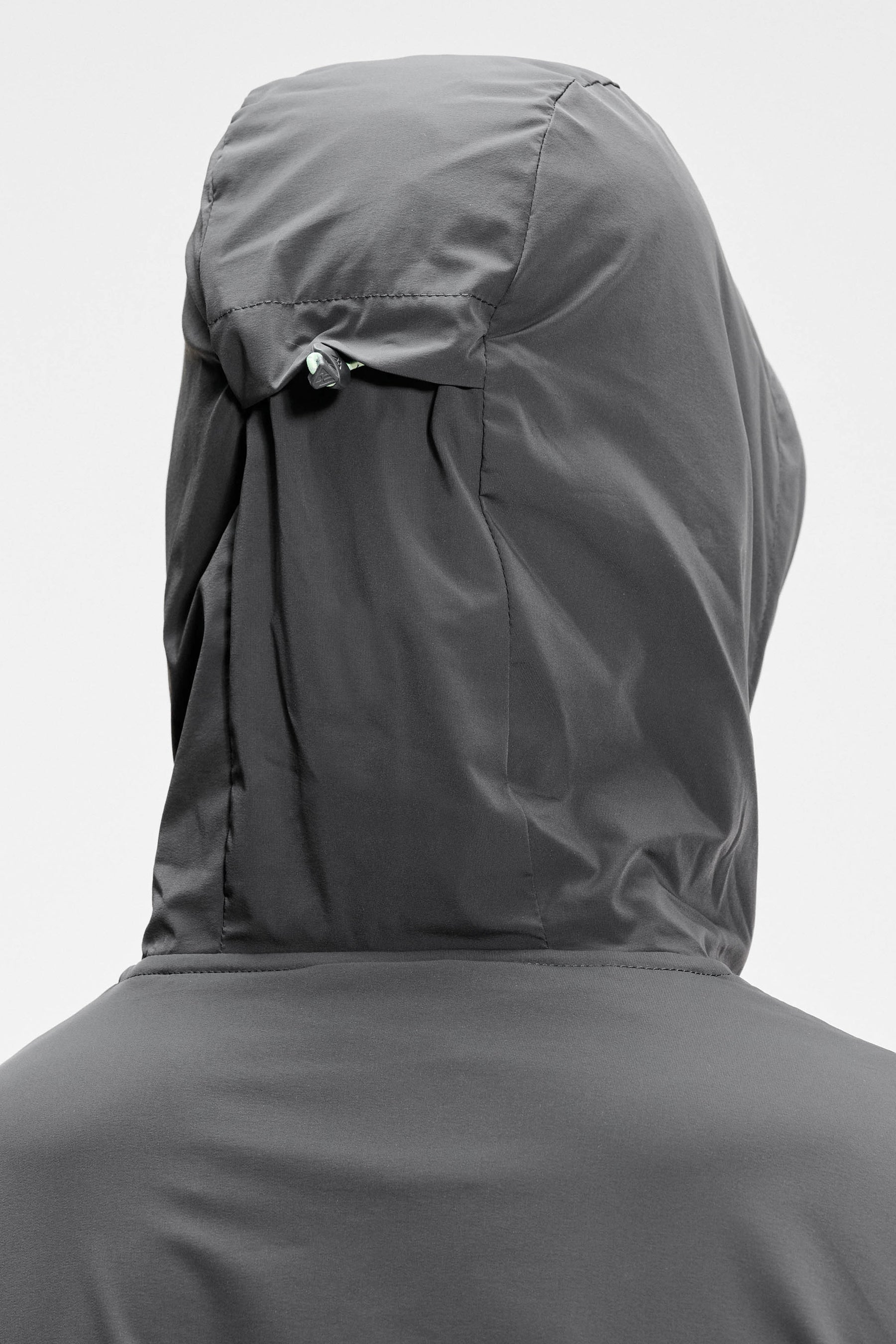 MTX Run Disperse Windbreaker - Asphalt