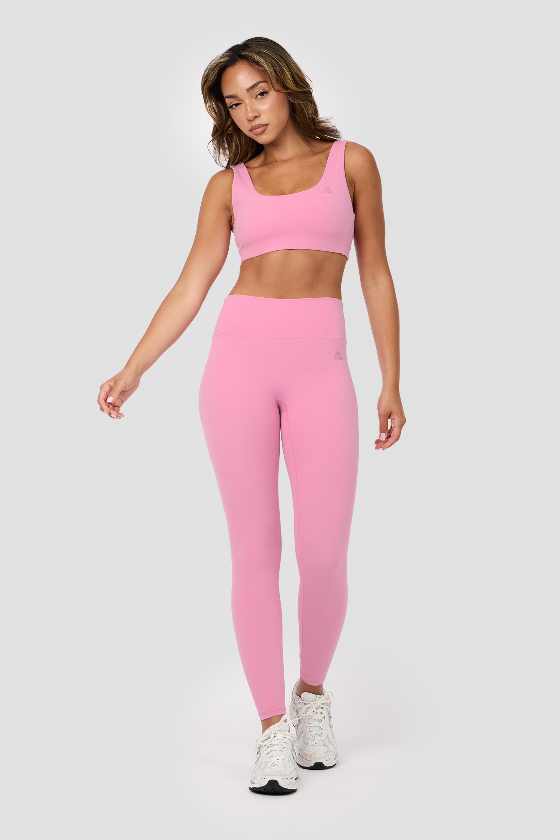 Form Sports Bra - Rosella