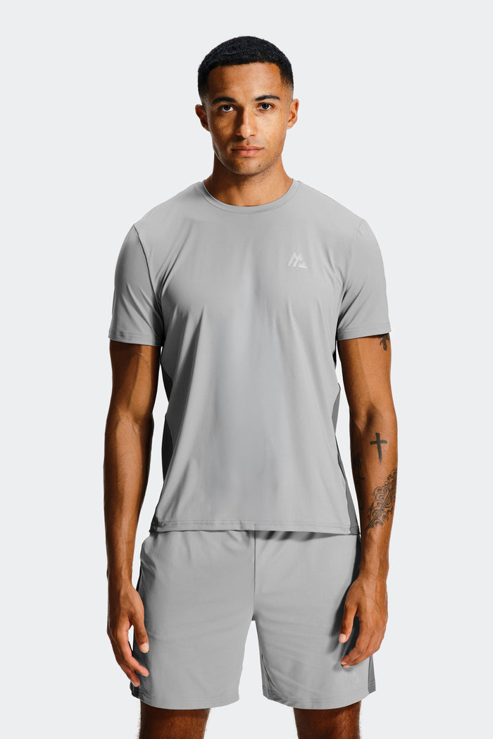 Strive T-Shirt - Platinum Grey/Cement Grey/Light Smoke Grey