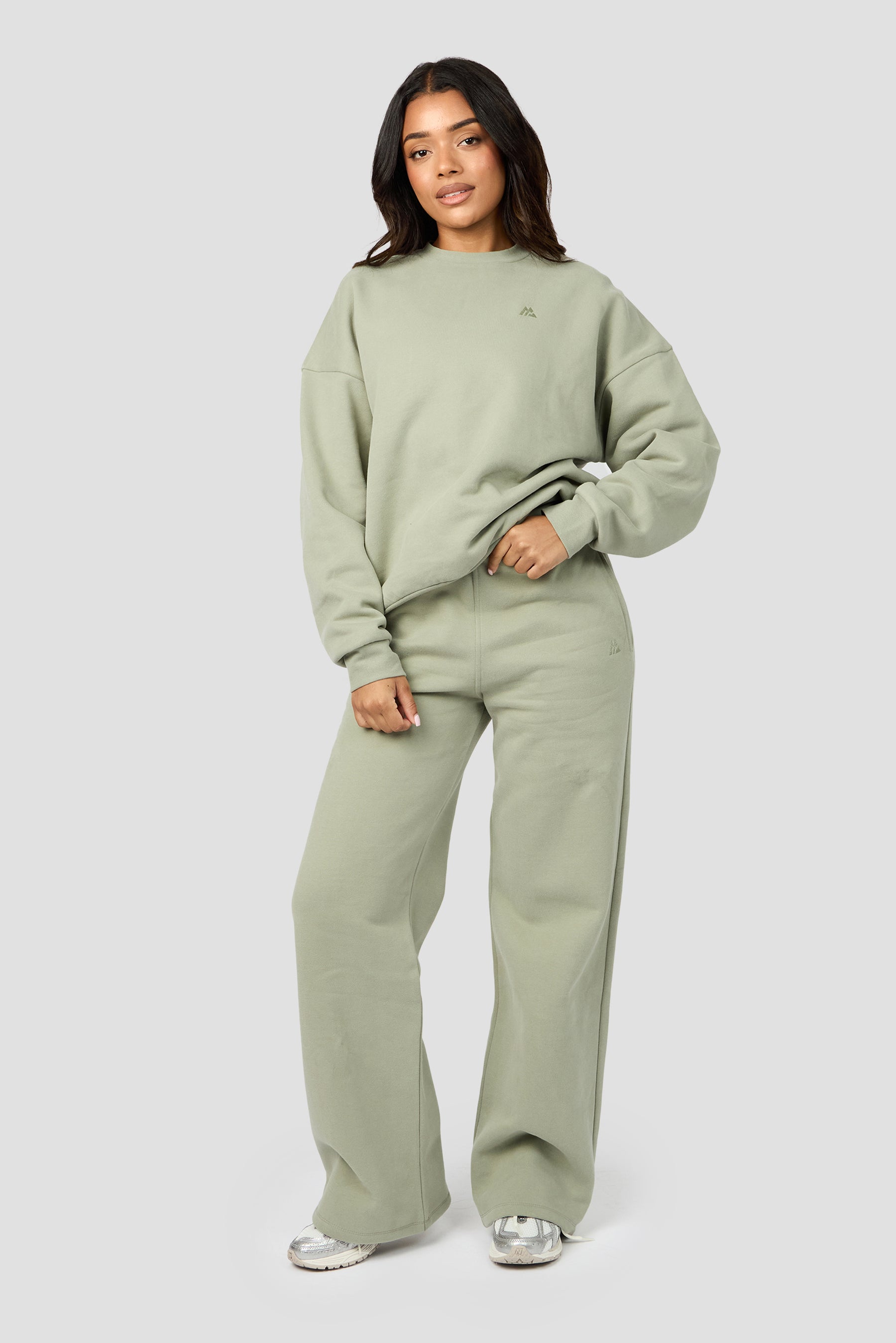 Form Wide Leg Jogger - Herb 