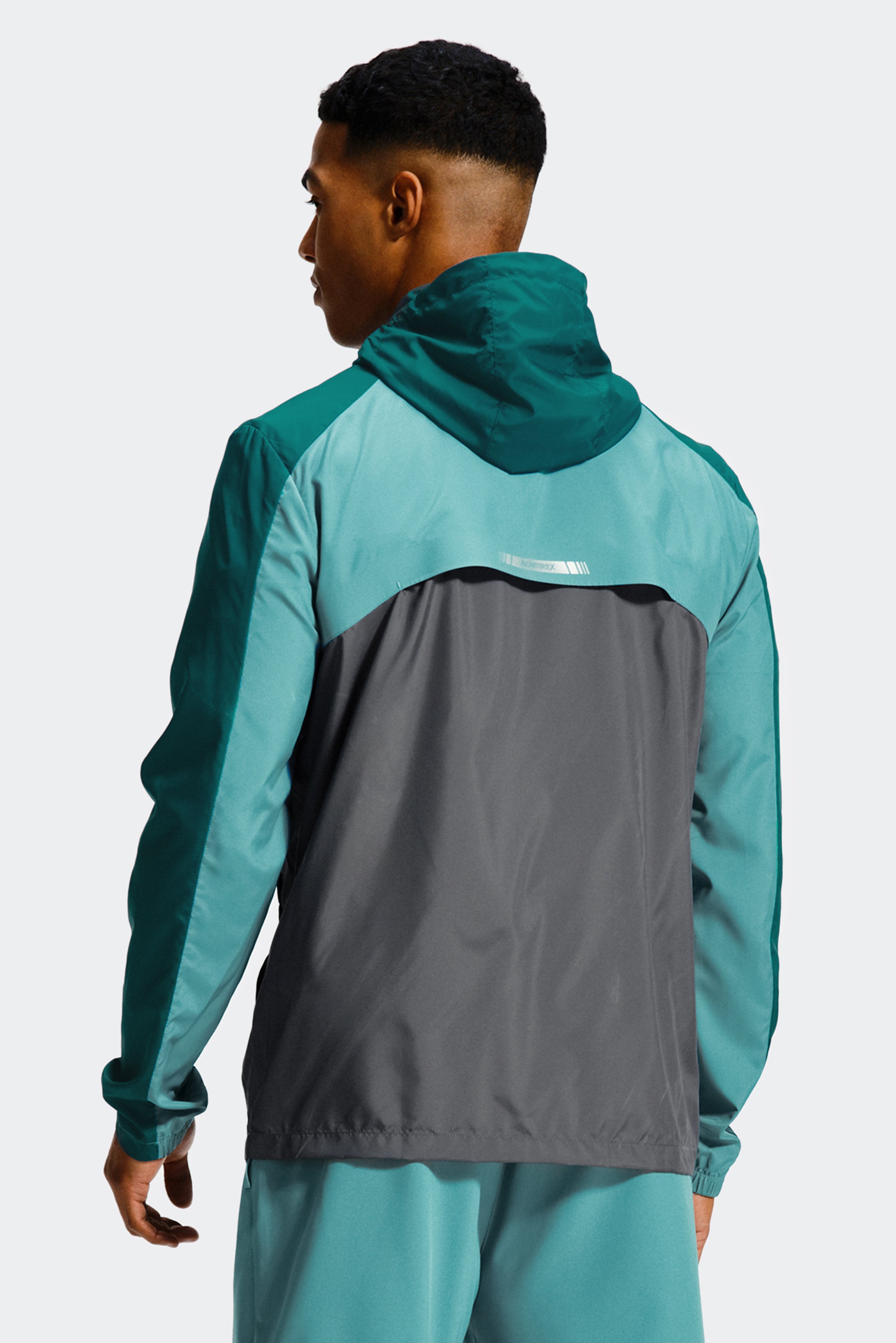 Breeze 3.0 Windbreaker | Montirex Sportswear Gymwear Jacket