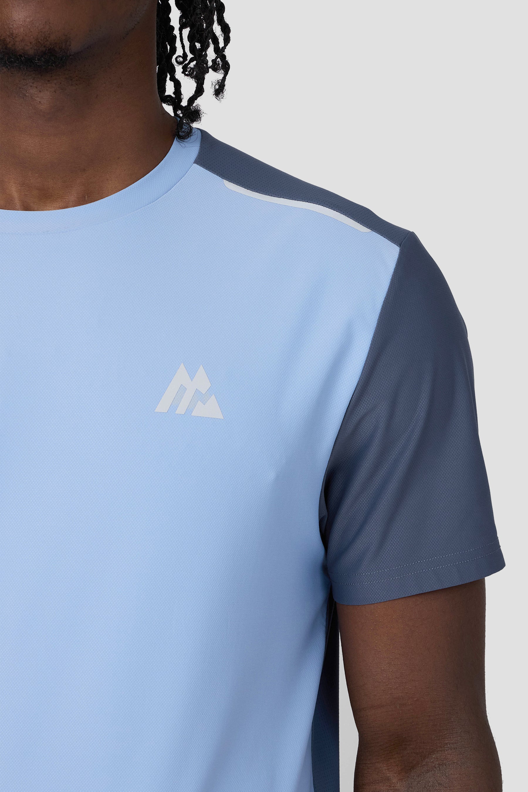 Charge 2.0 T-Shirt - Cloudy Blue/Greyed Indigo