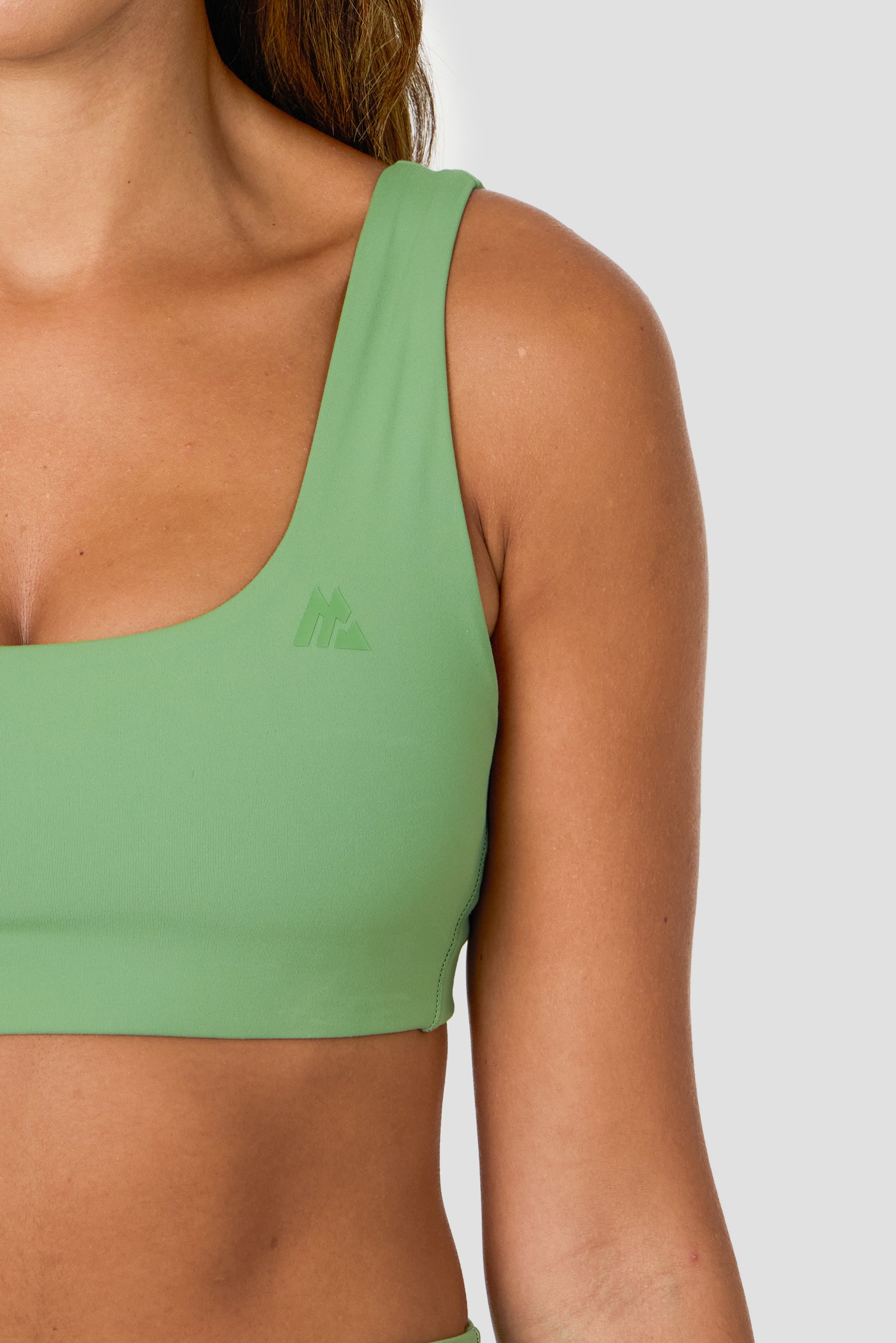 Form Sports Bra - Mountain Green