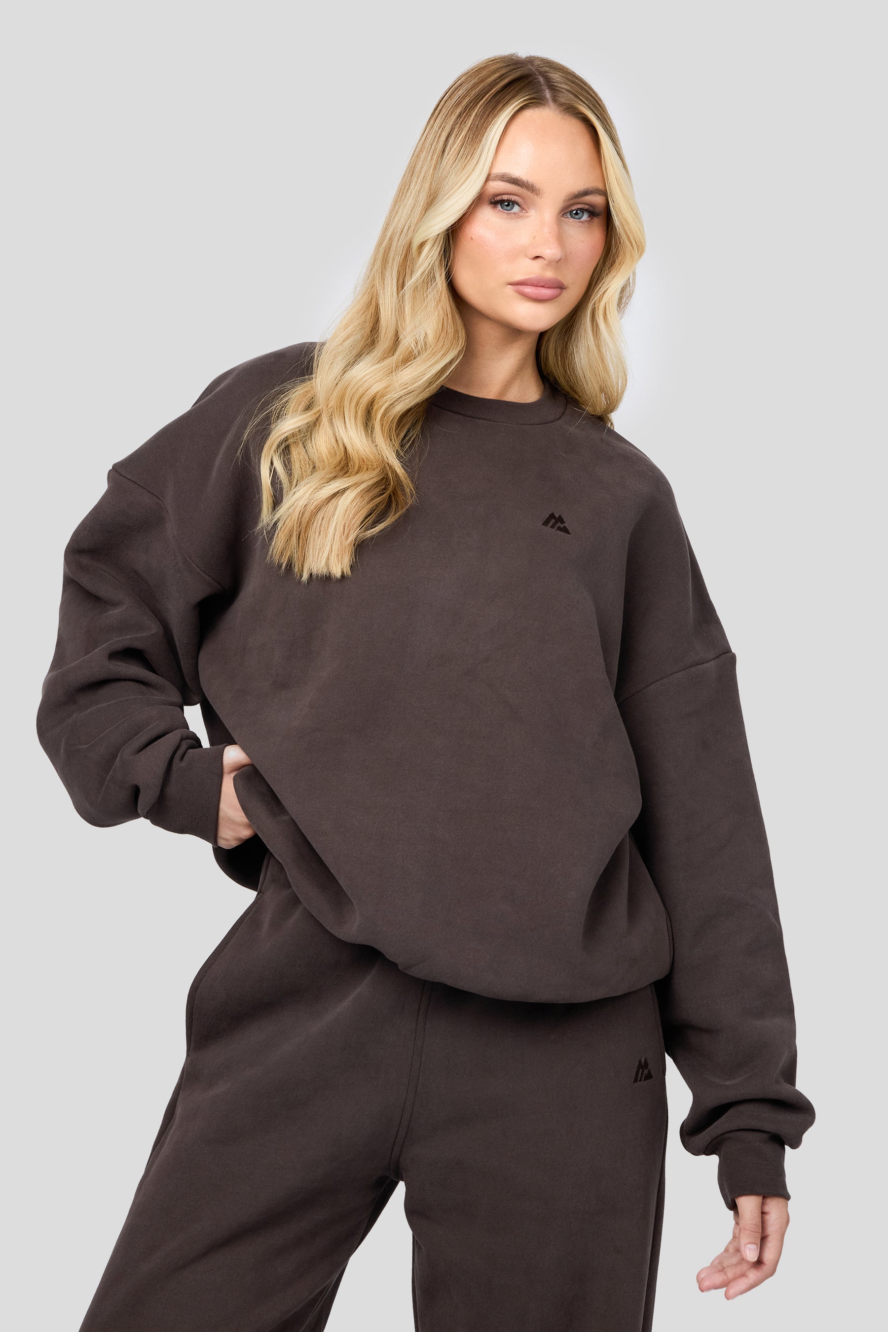 Form Fleece Sweat - Cocoa