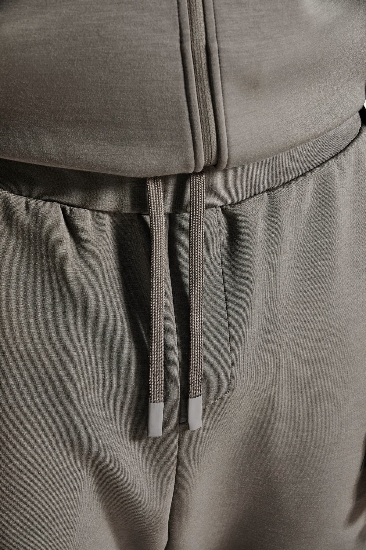 Voltrex Jogger - Weathered Stone