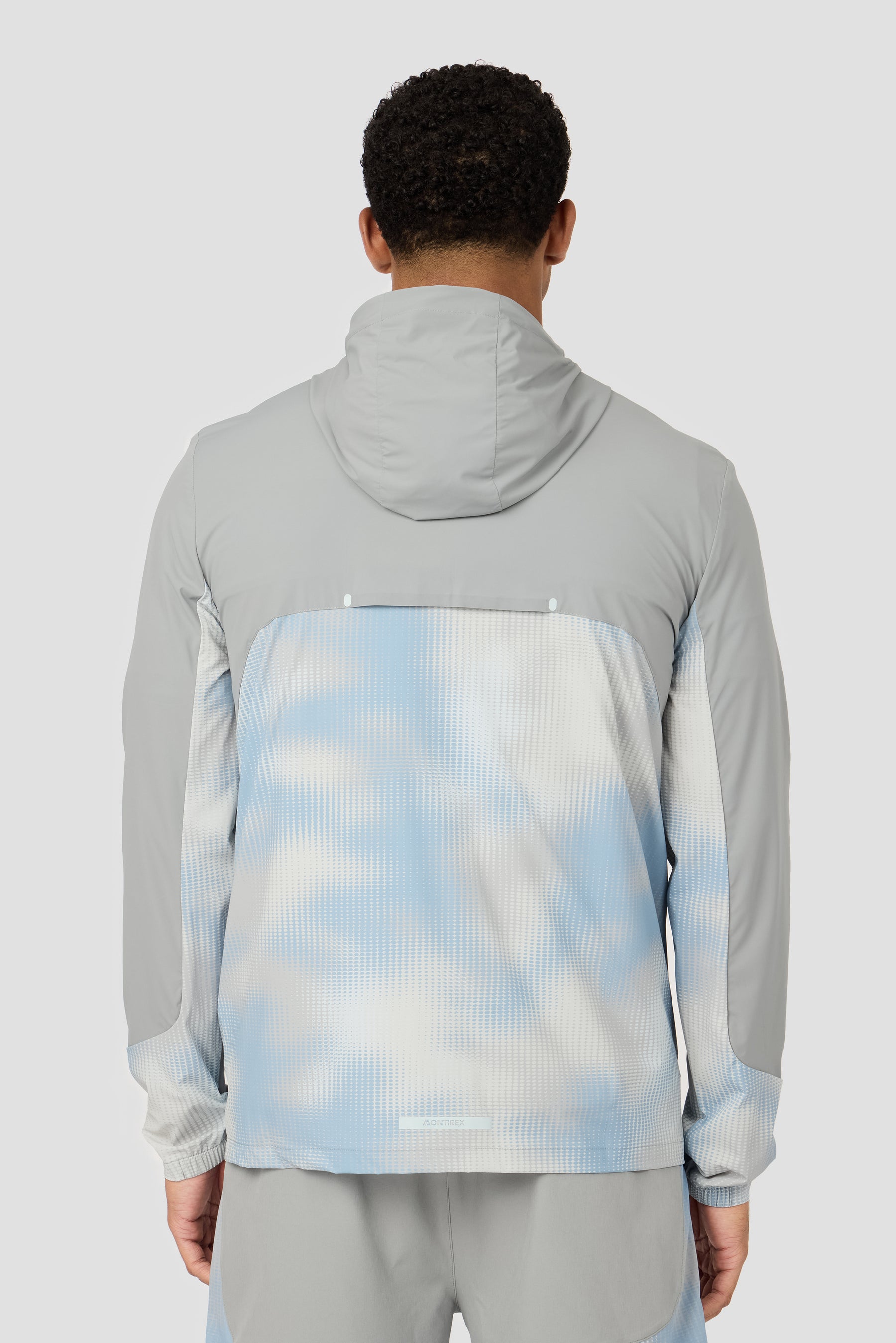MTX Run Disperse Windbreaker - Platinum Grey