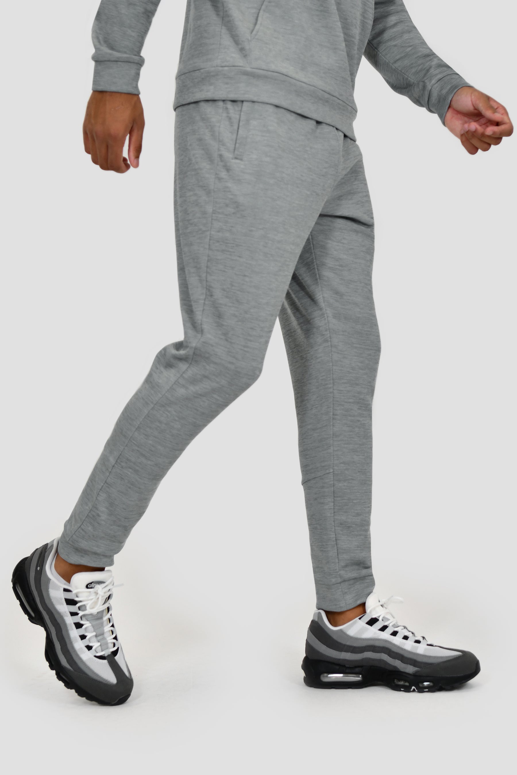 Rapid Fleece Jogger - Cement Grey