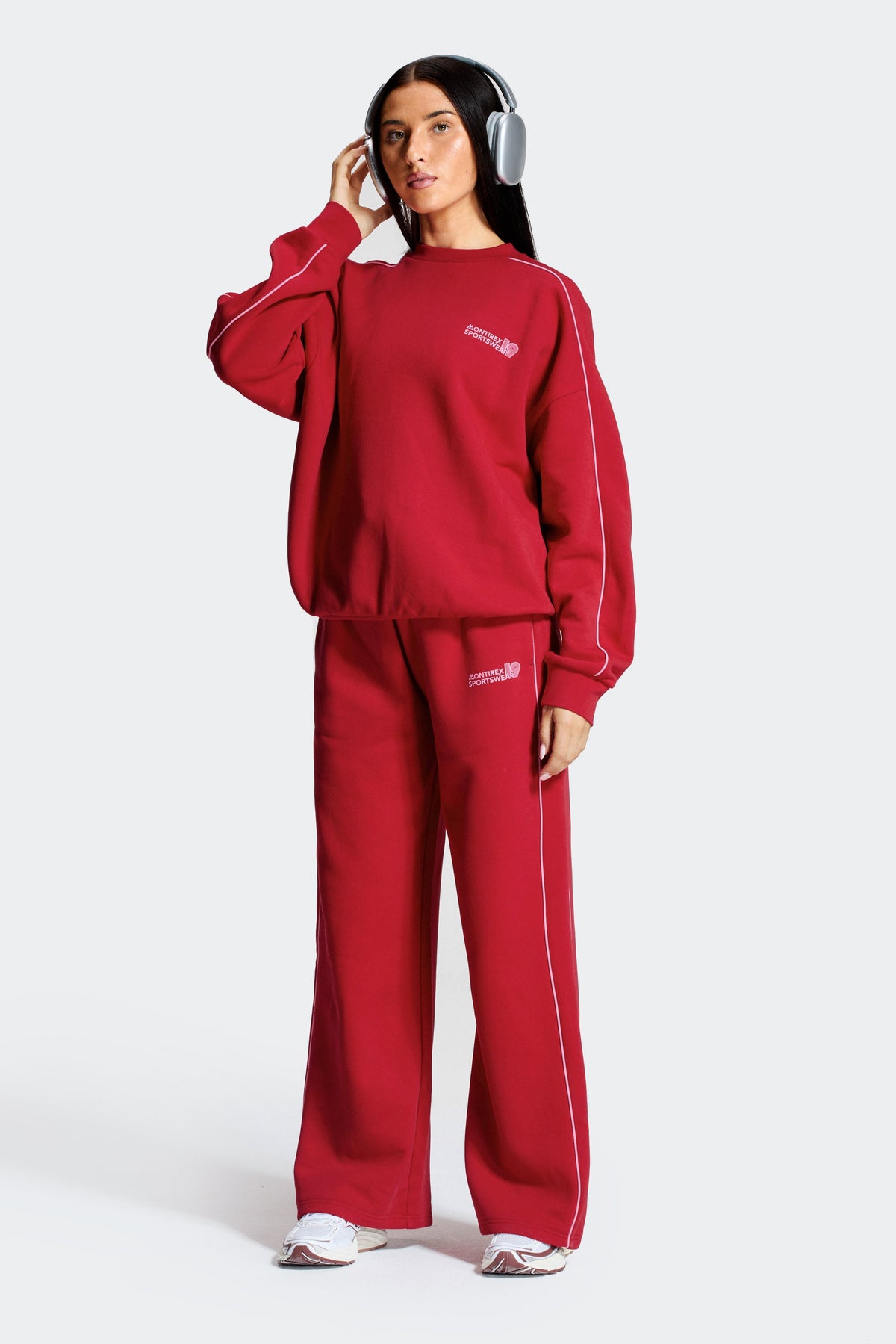 19 Sweatshirt - Ruby Red