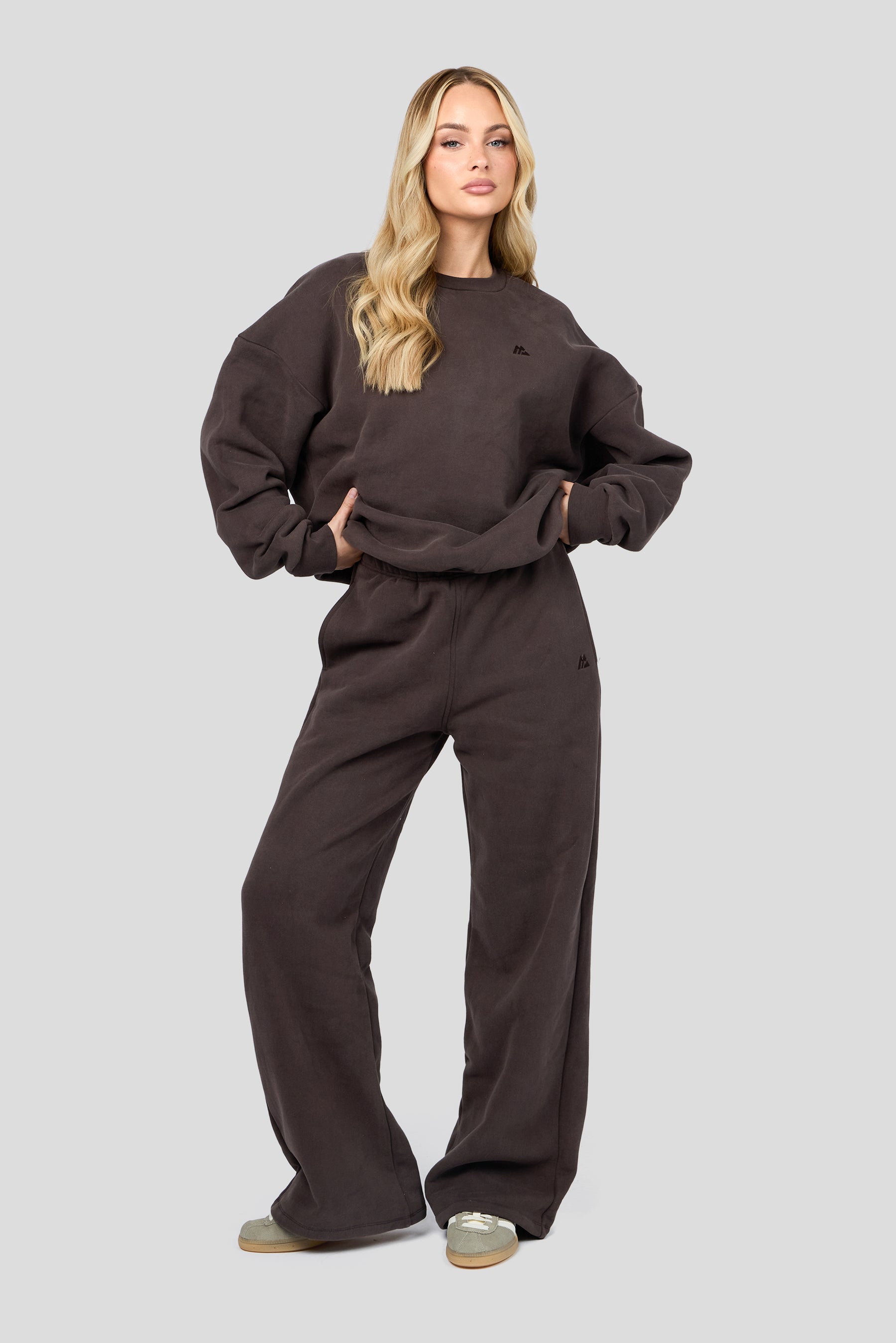 Form Fleece Sweat - Cocoa