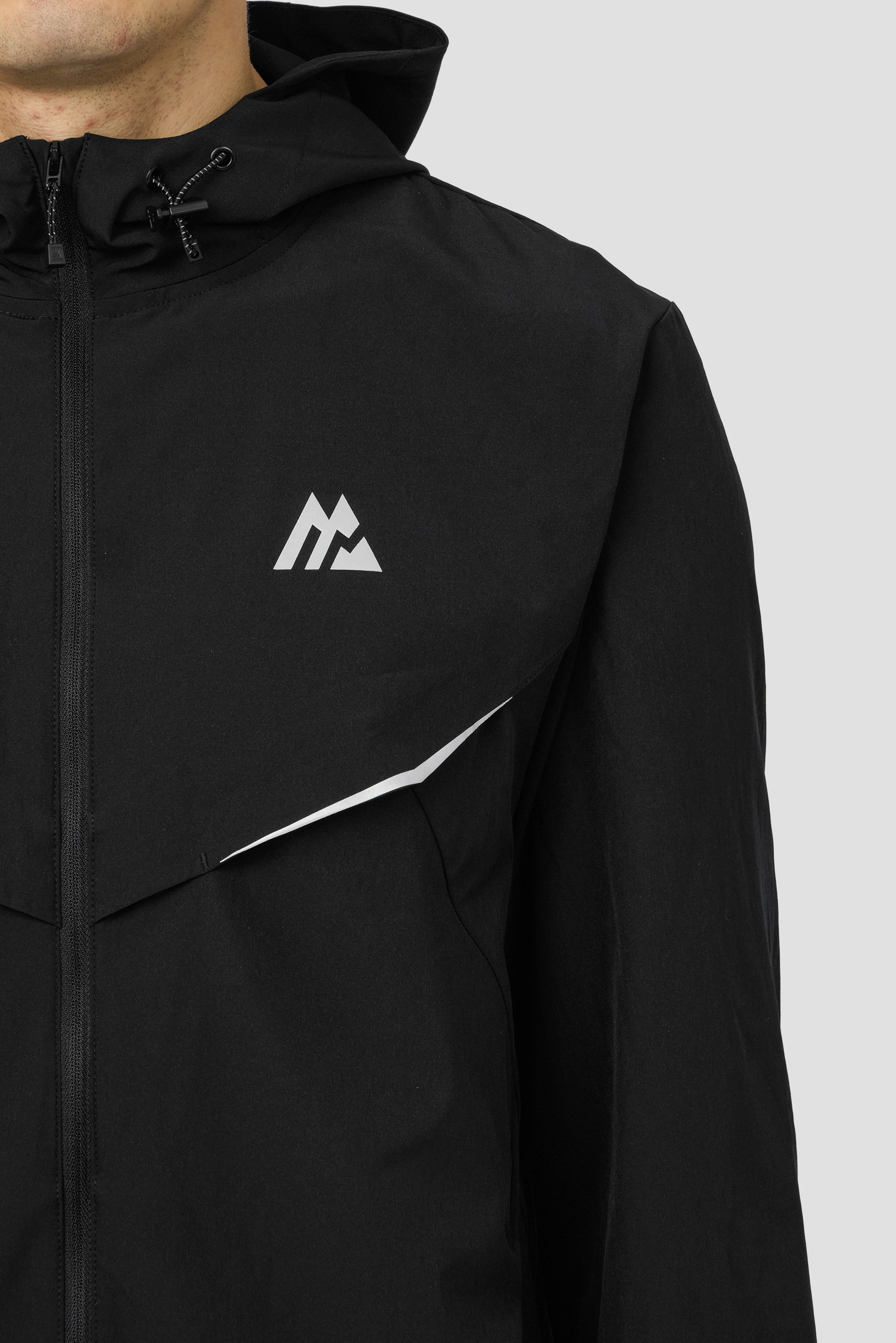 Best Seller: Montirex Swift Jacket - Blac | Premium Sportswear