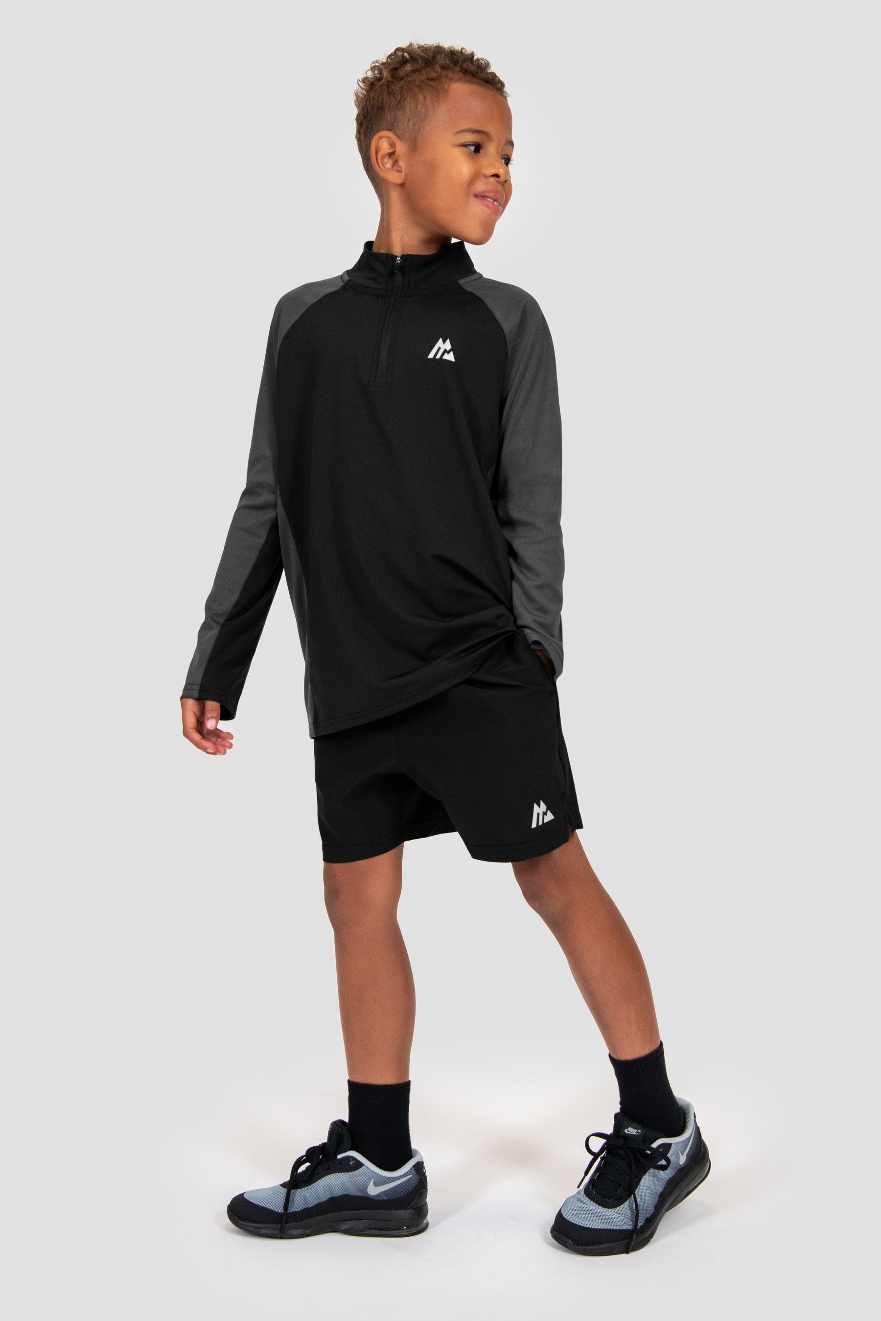 Junior Sprint 1/4 Zip - Black/Asphalt