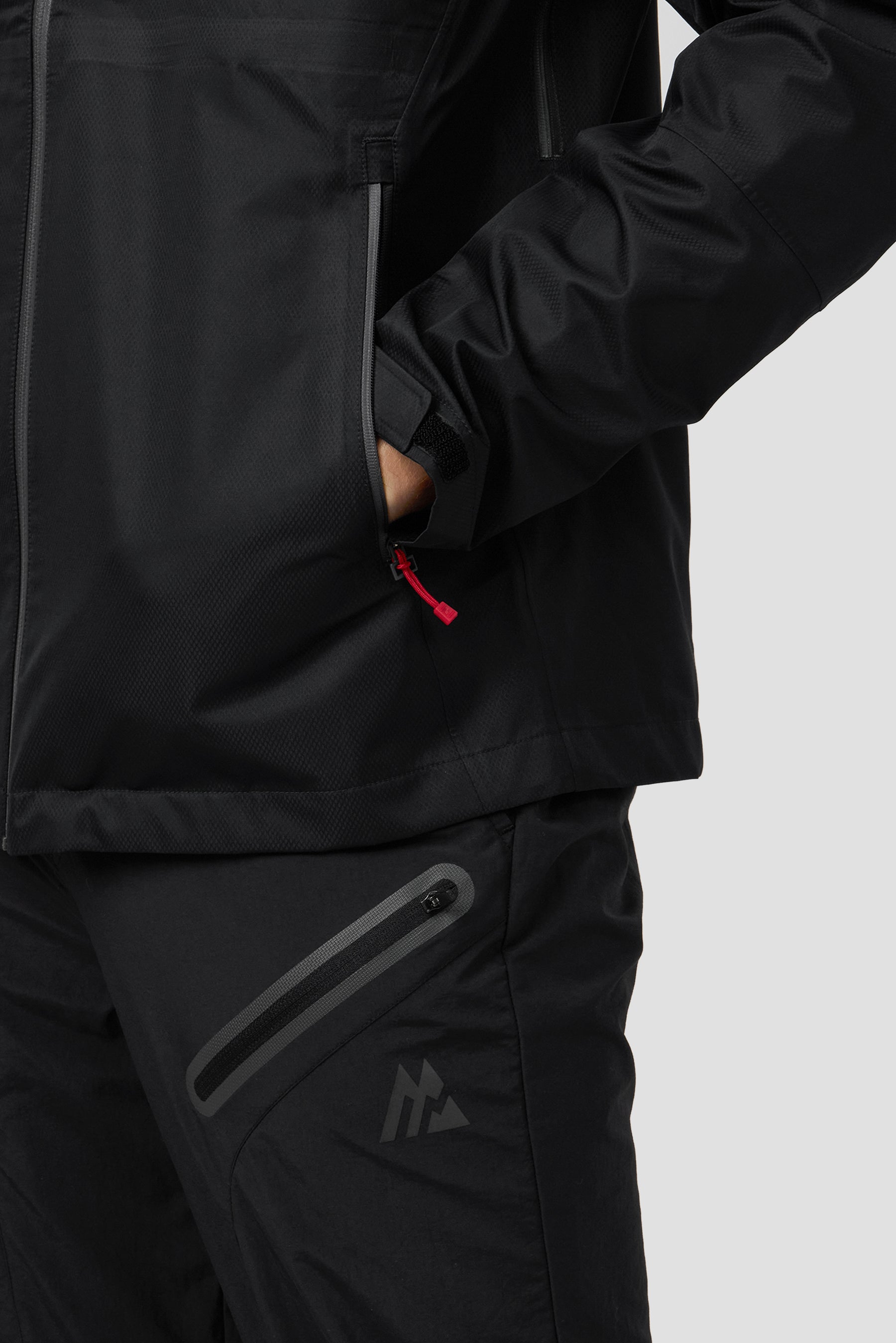 Cascade Waterproof Jacket - Black