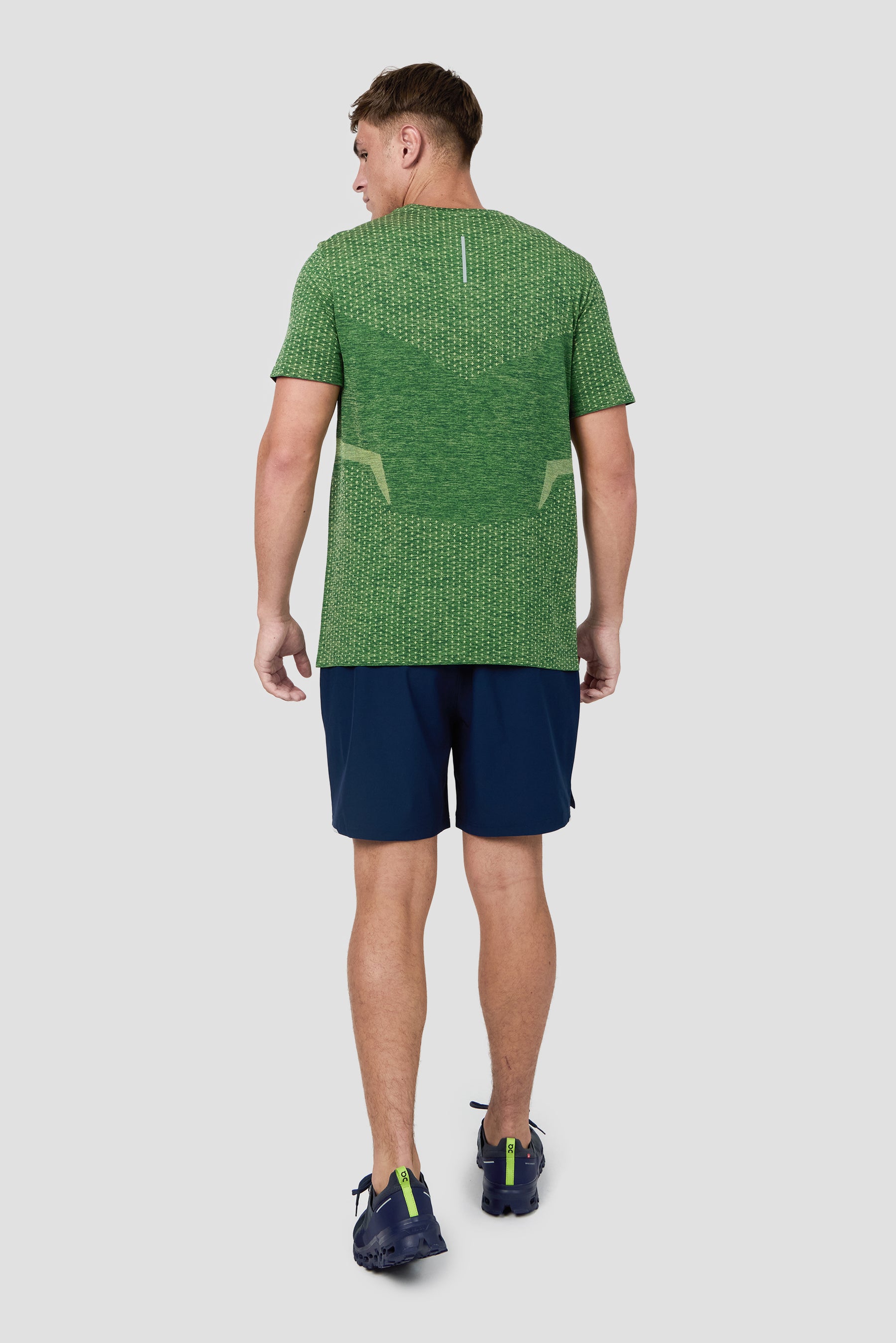 Vault Seamless T-Shirt - Evergreen/Applpe