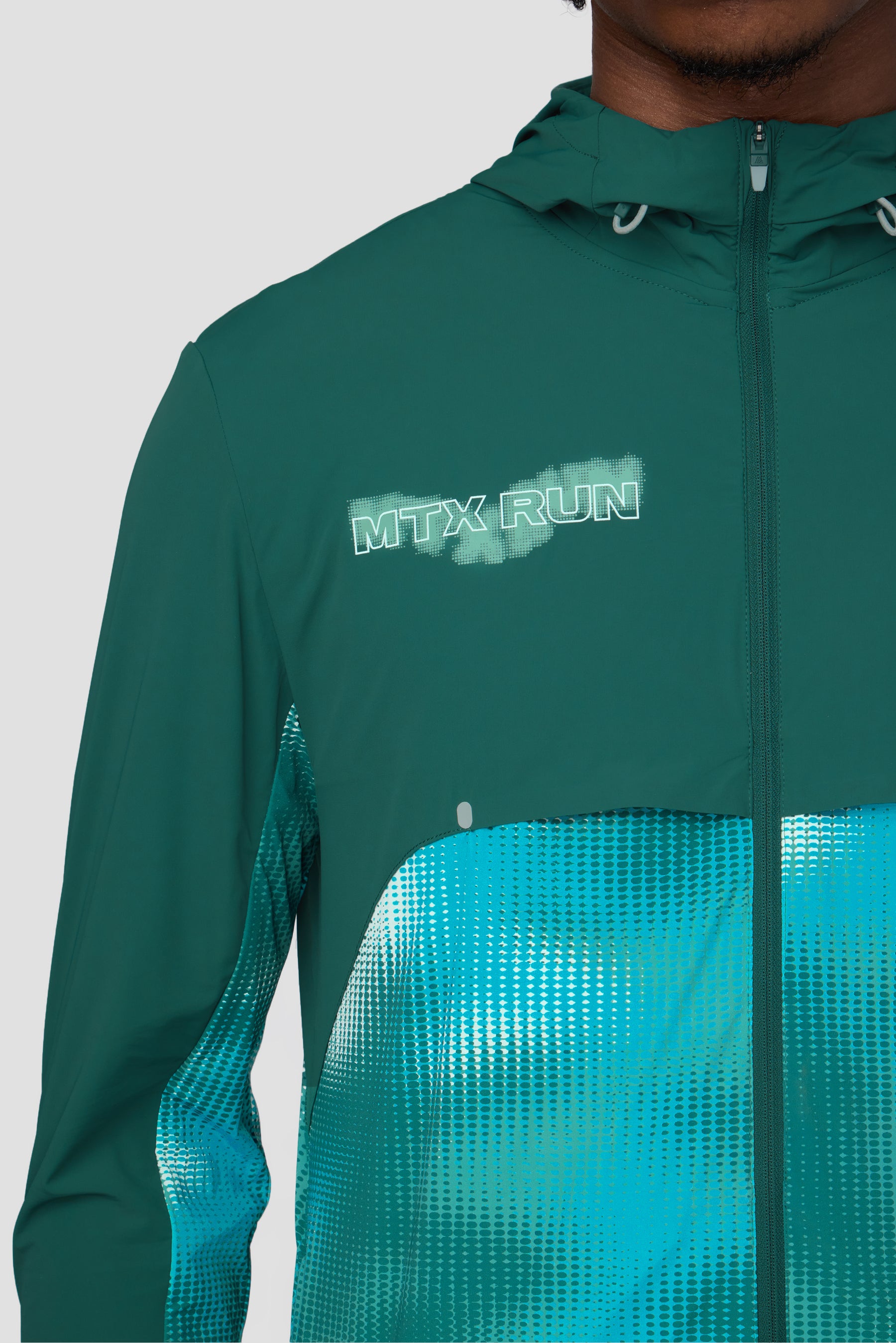 MTX Run Disperse Windbreaker - Ocean Abyss