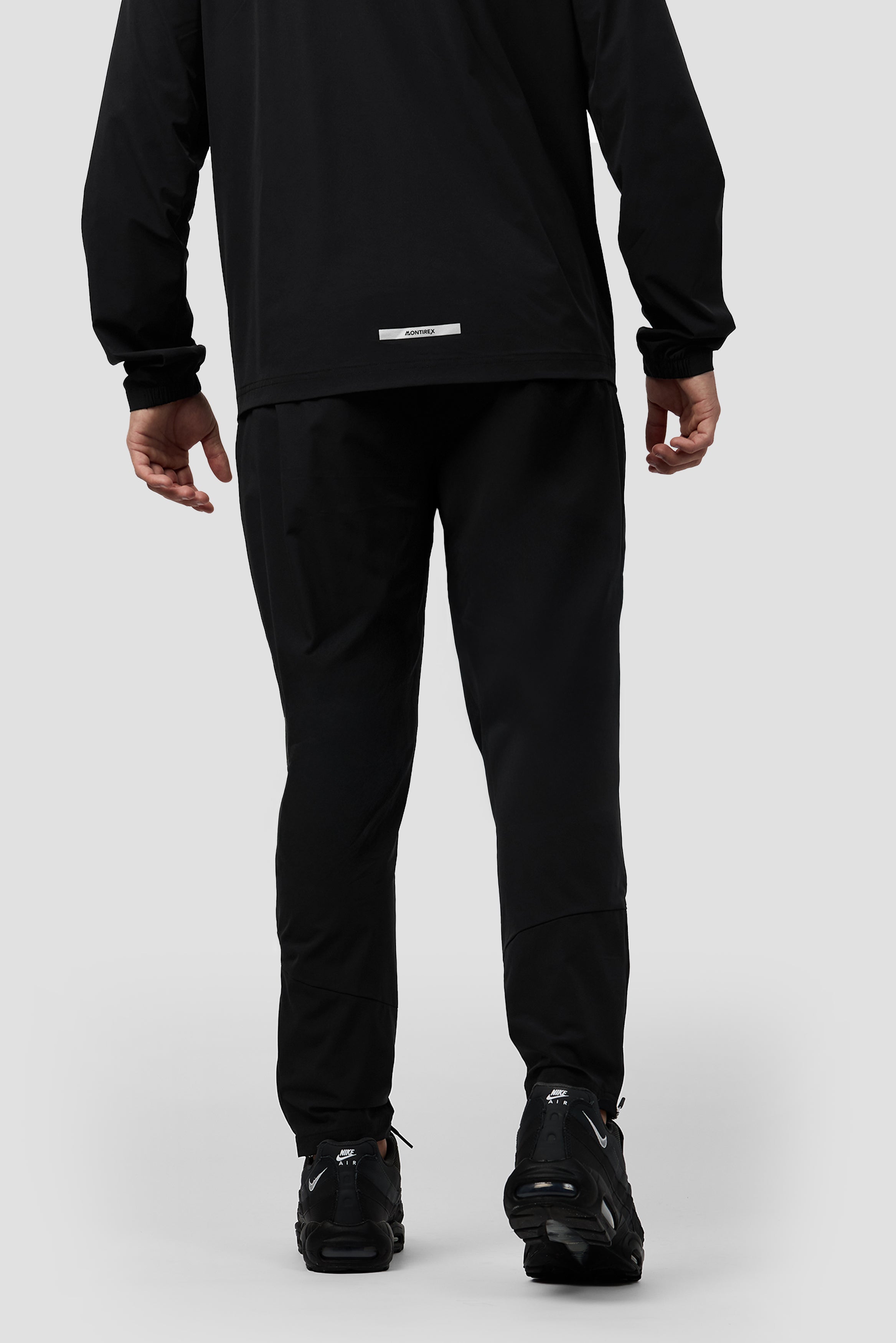 ON RunningPants　ブラック　メンズМ JM4517 - MZ Sweat Pintack Pants - 07 Black | Dant