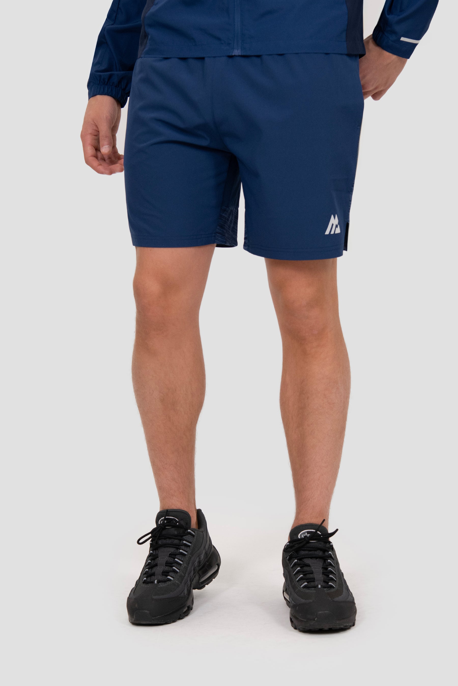 Trail Panel Short - Navy Multi