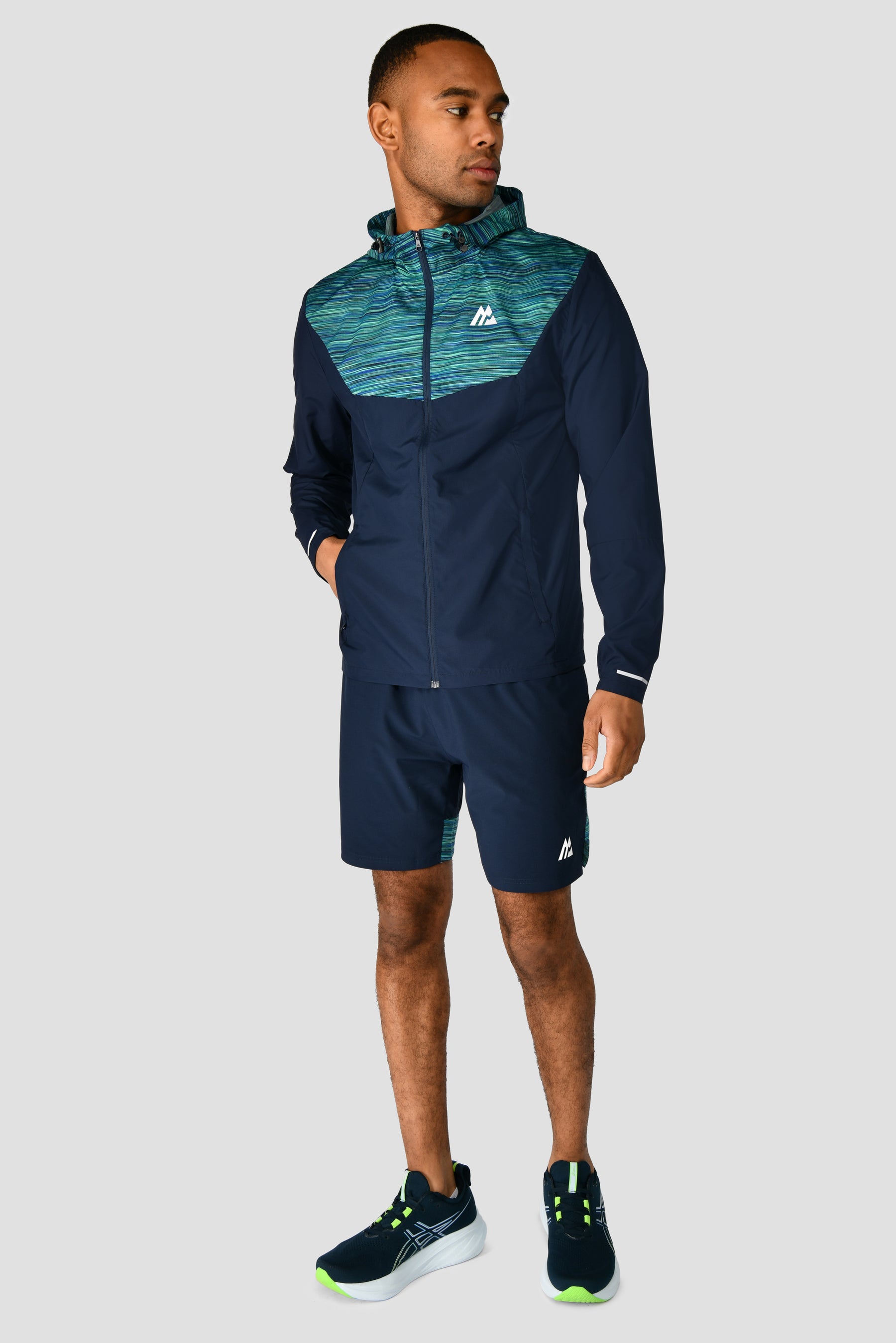 Men's Trail Panel 2.0 Short - Navy/Turquoise/Green