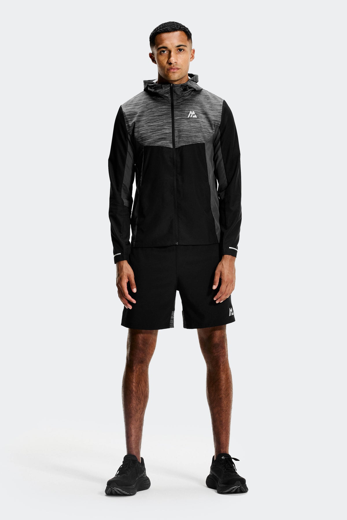 Trail Panel Short - Black/Grey