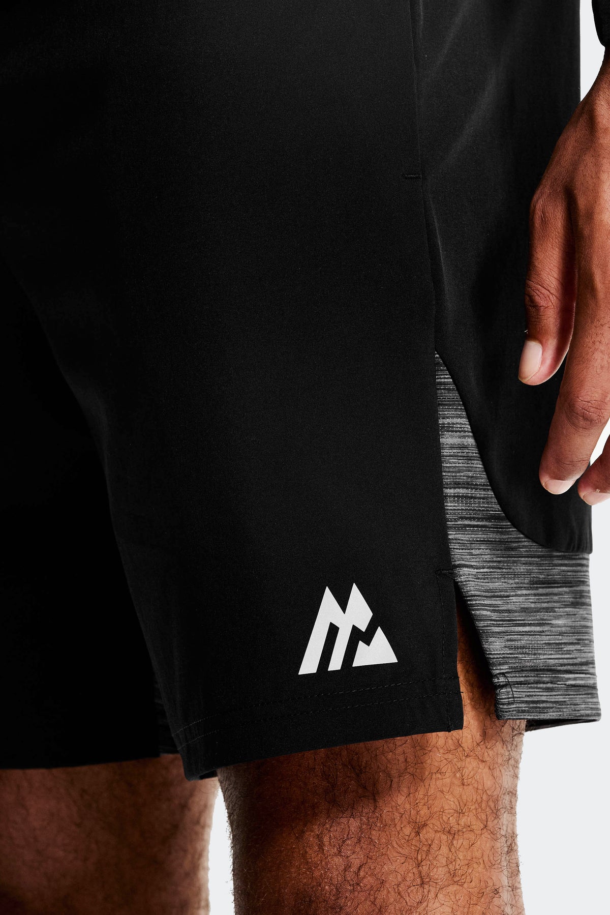 Trail Panel Short - Black/Grey