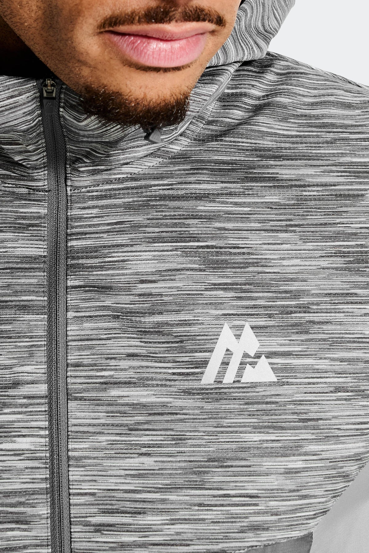 Trail Windbreaker - Grey Multi