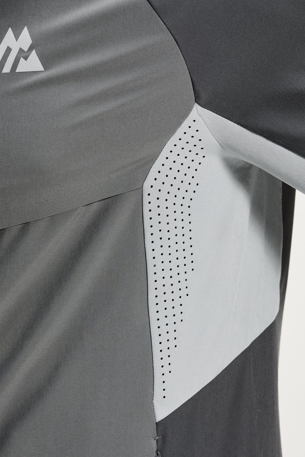 Trion Jacket - Cement Grey/Asphalt/Platinum Grey