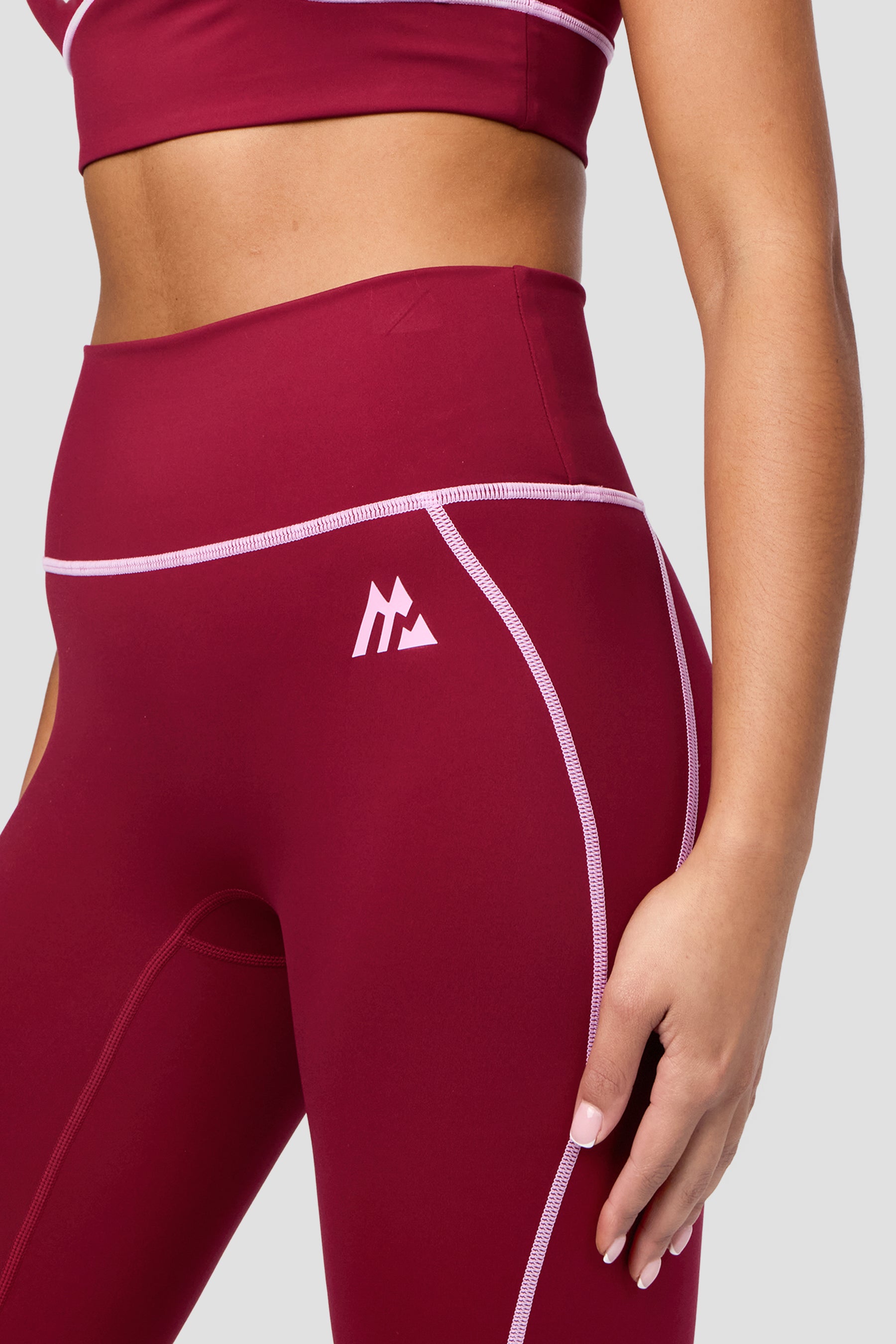 ACCOLADE LEGGING - DARK CRIMSON/ROSELLA