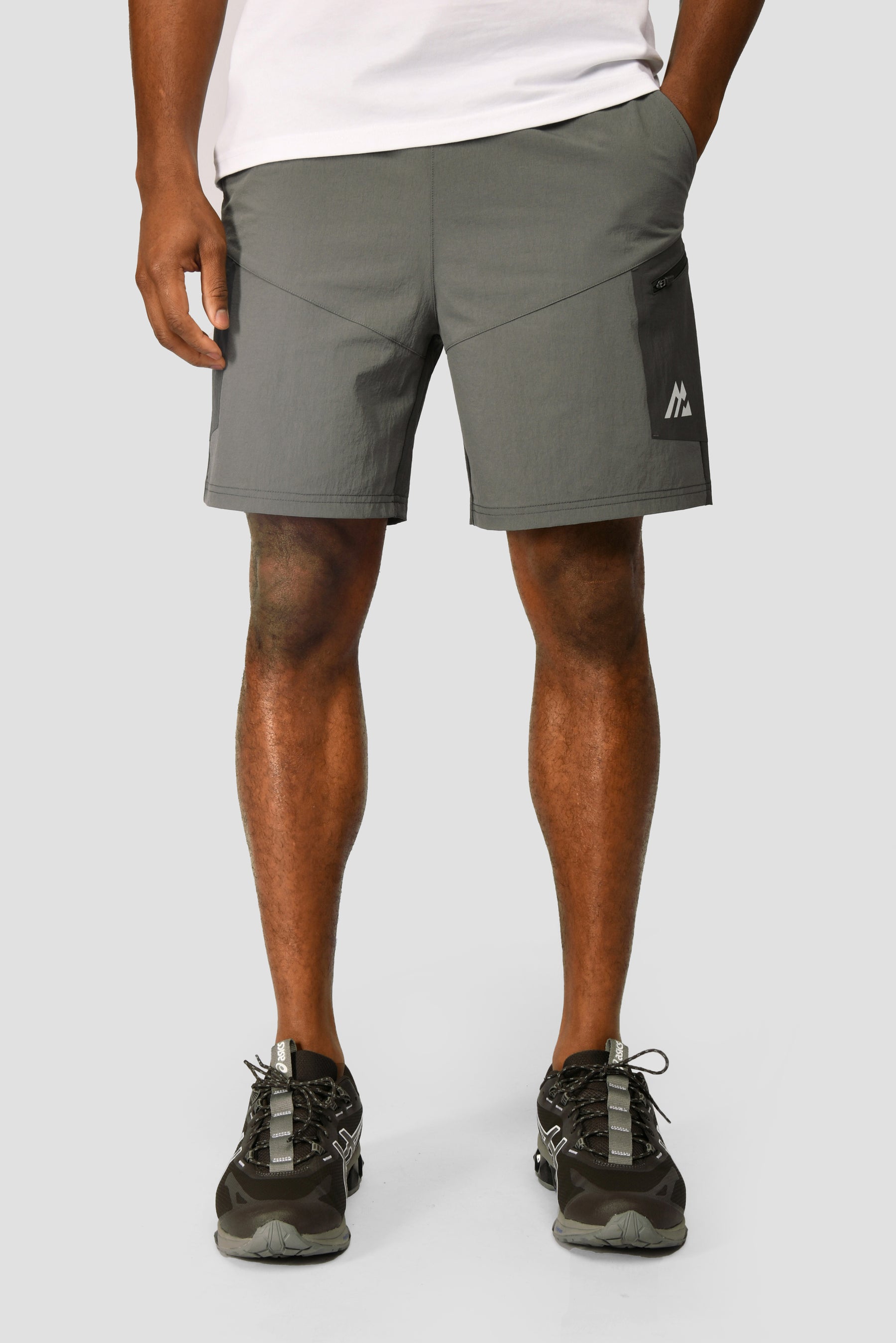 Men's Ultra Woven Short - Cement Grey/Jet Grey